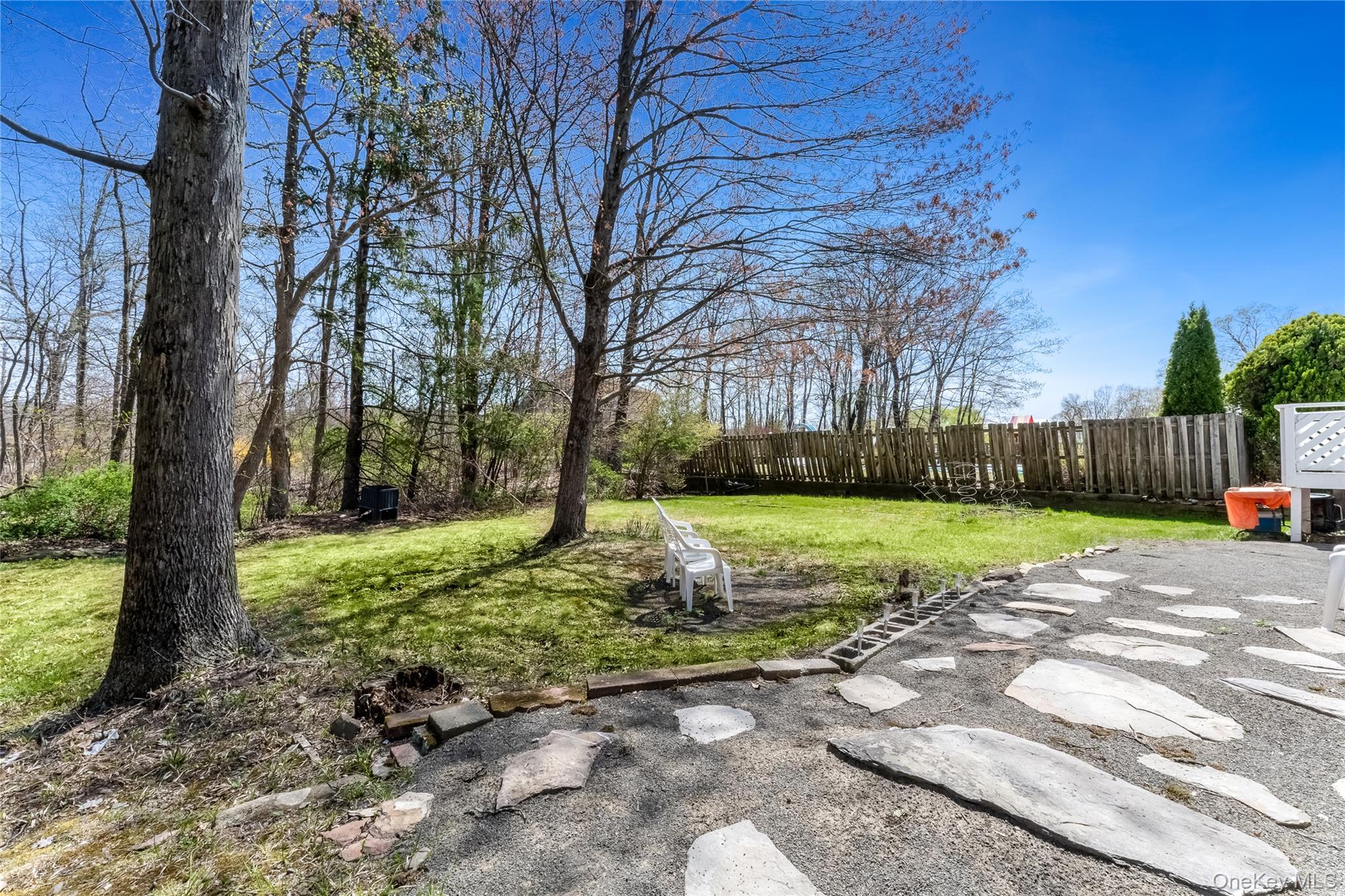 30 Julie Lane, Greenwood Lake, NY 10925