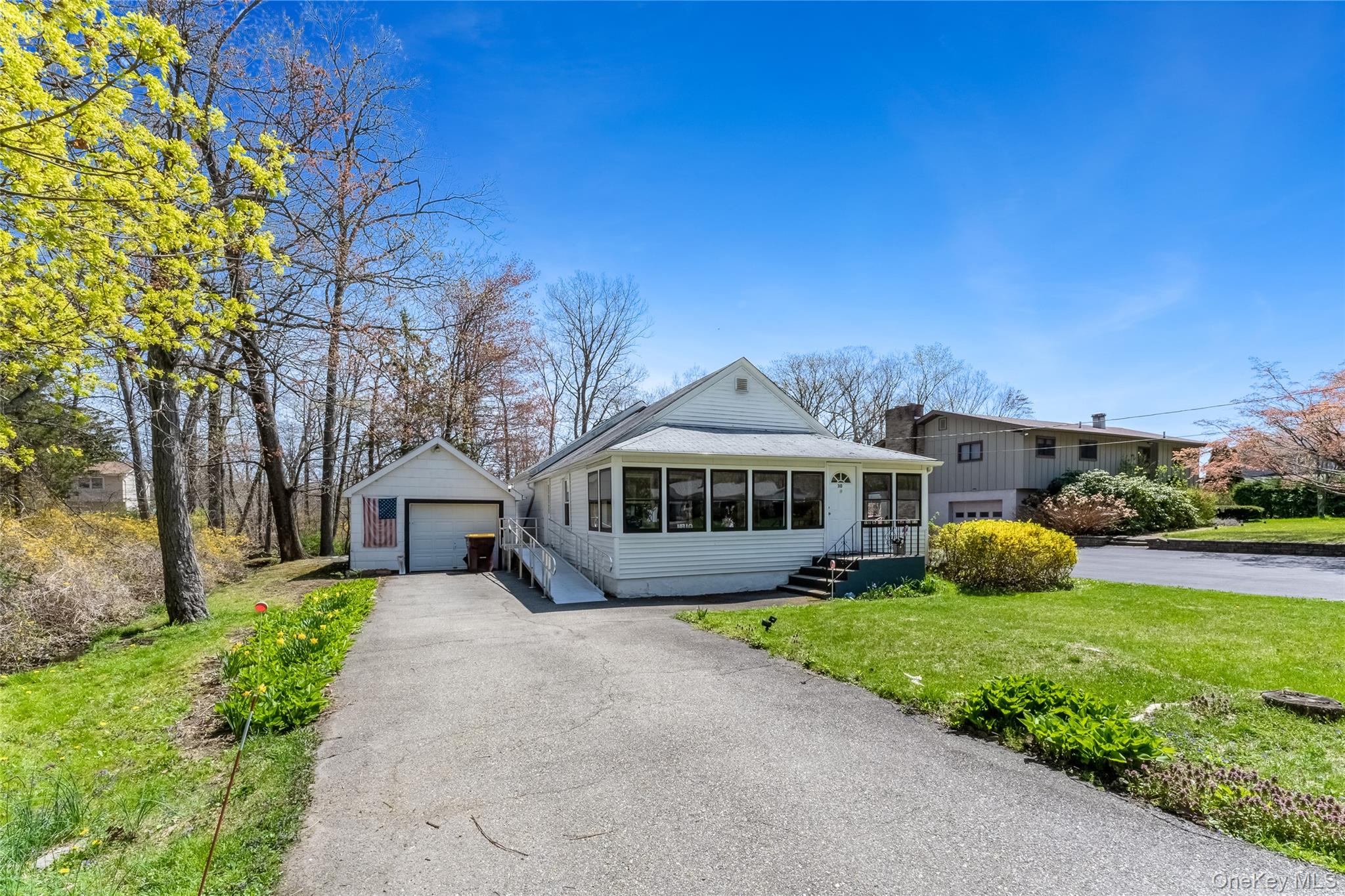 30 Julie Lane, Greenwood Lake, NY 10925