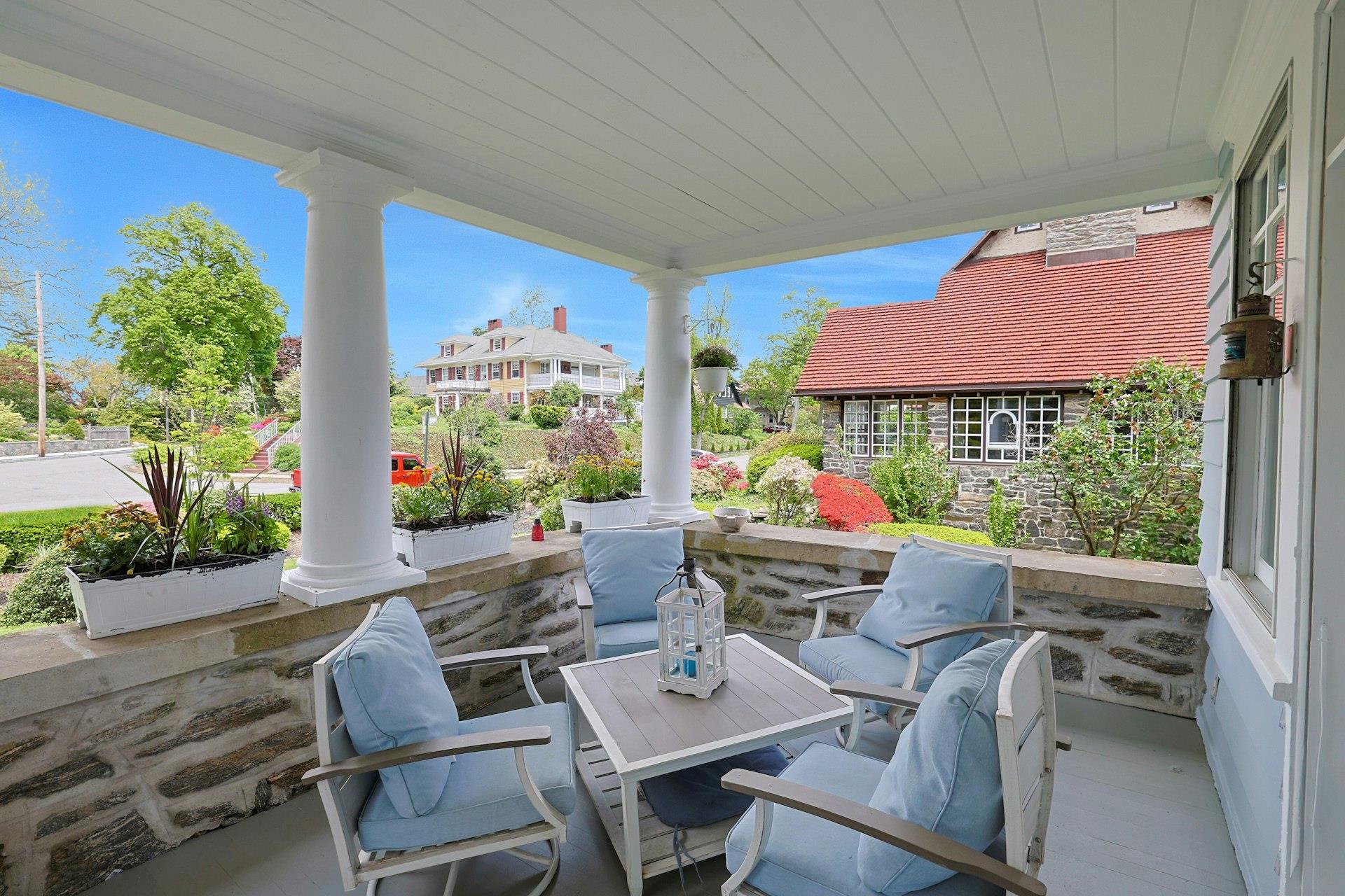 146 Sutton Manor Road, New Rochelle, NY 10801