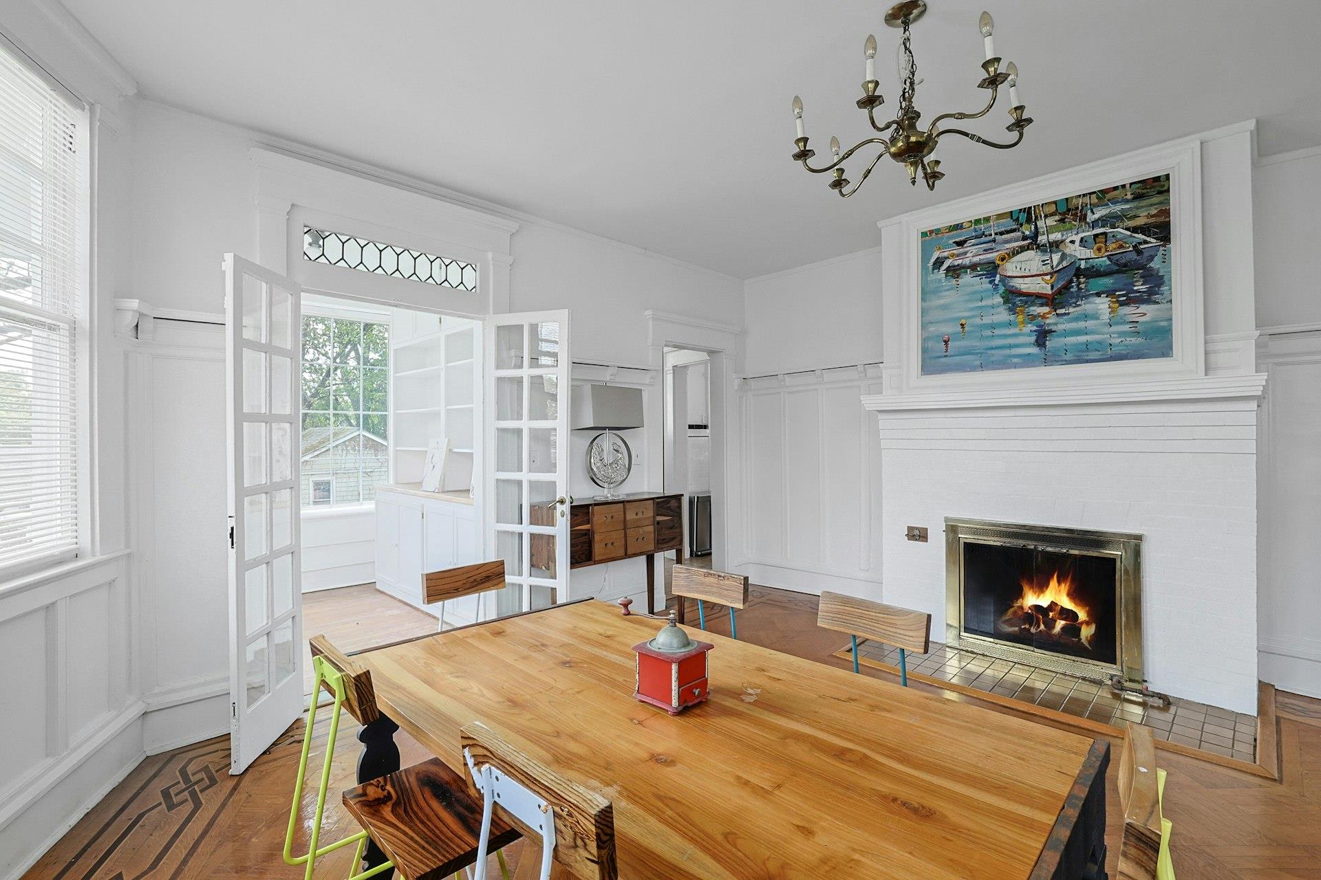 146 Sutton Manor Road, New Rochelle, NY 10801