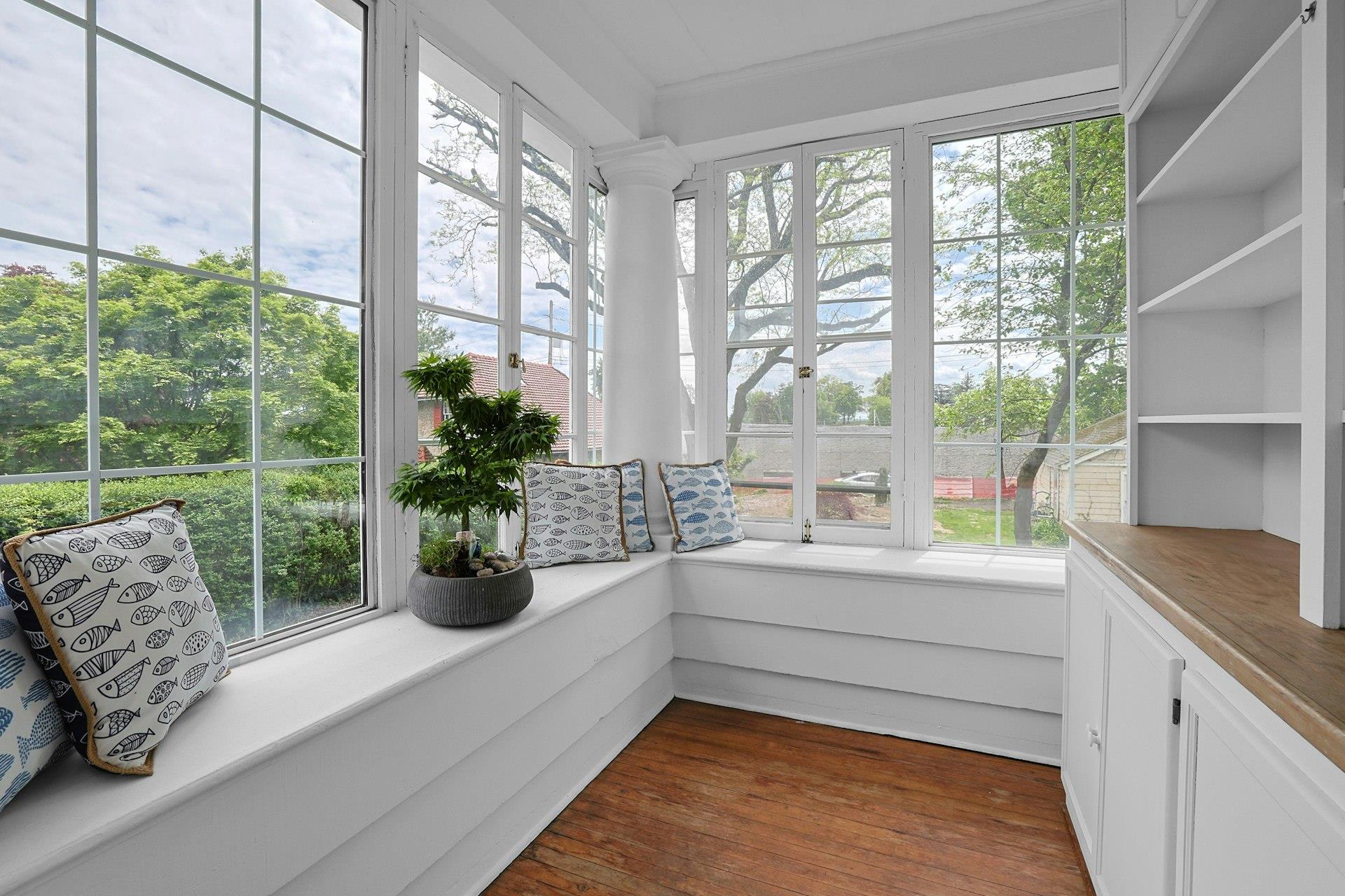 146 Sutton Manor Road, New Rochelle, NY 10801