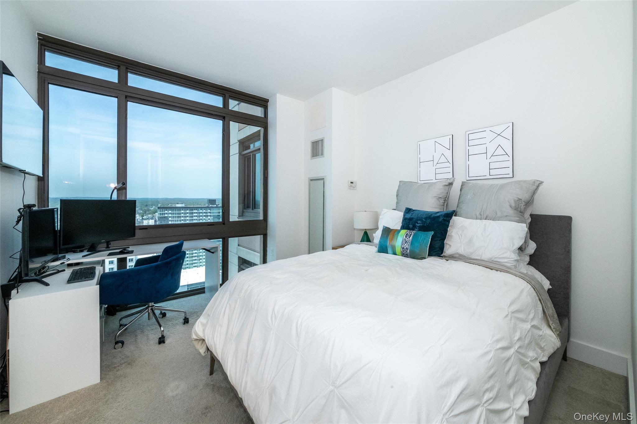 175 Huguenot Street # 2804, New Rochelle, NY 10801