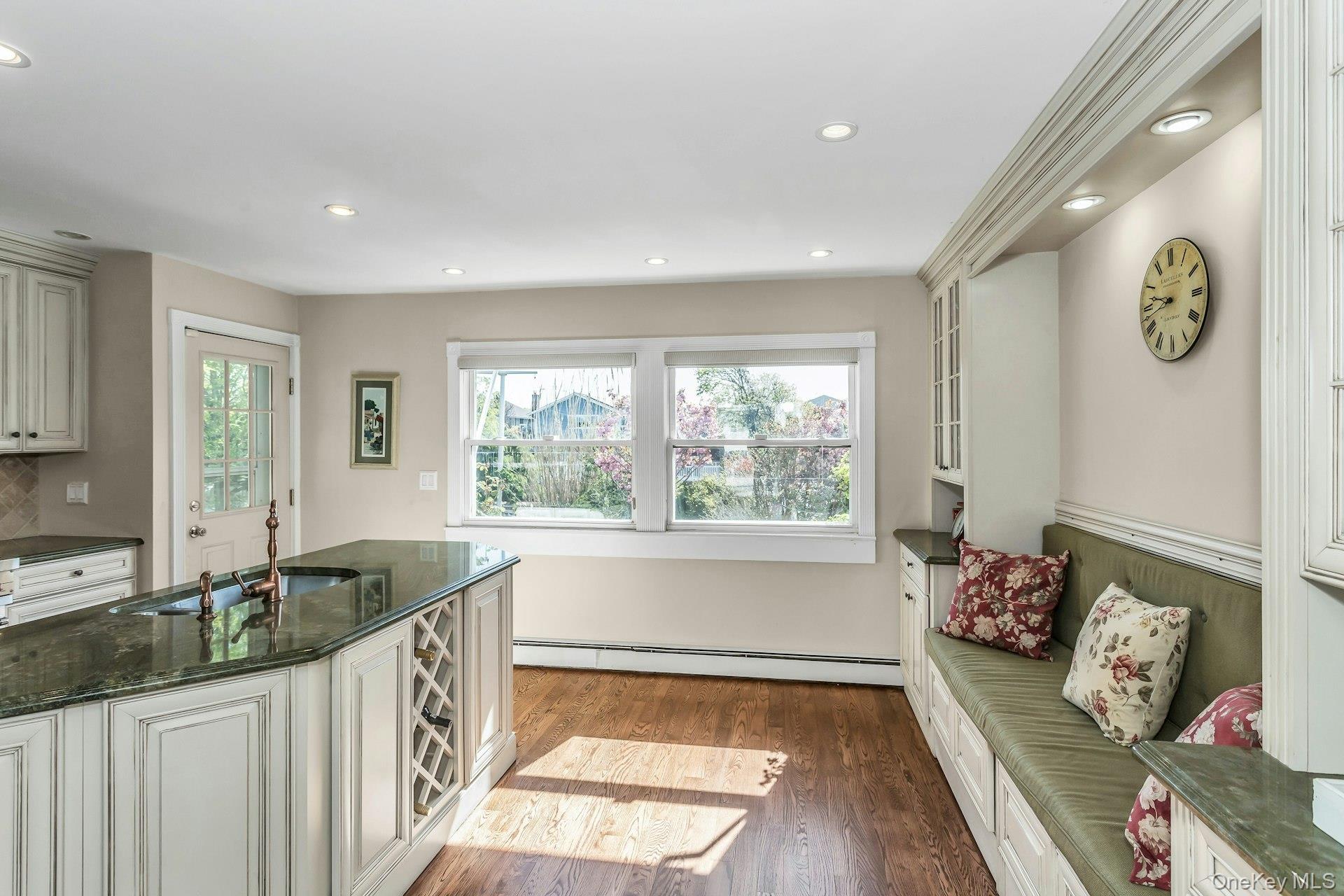 1402 Bay Boulevard, Atlantic Beach, NY 11509