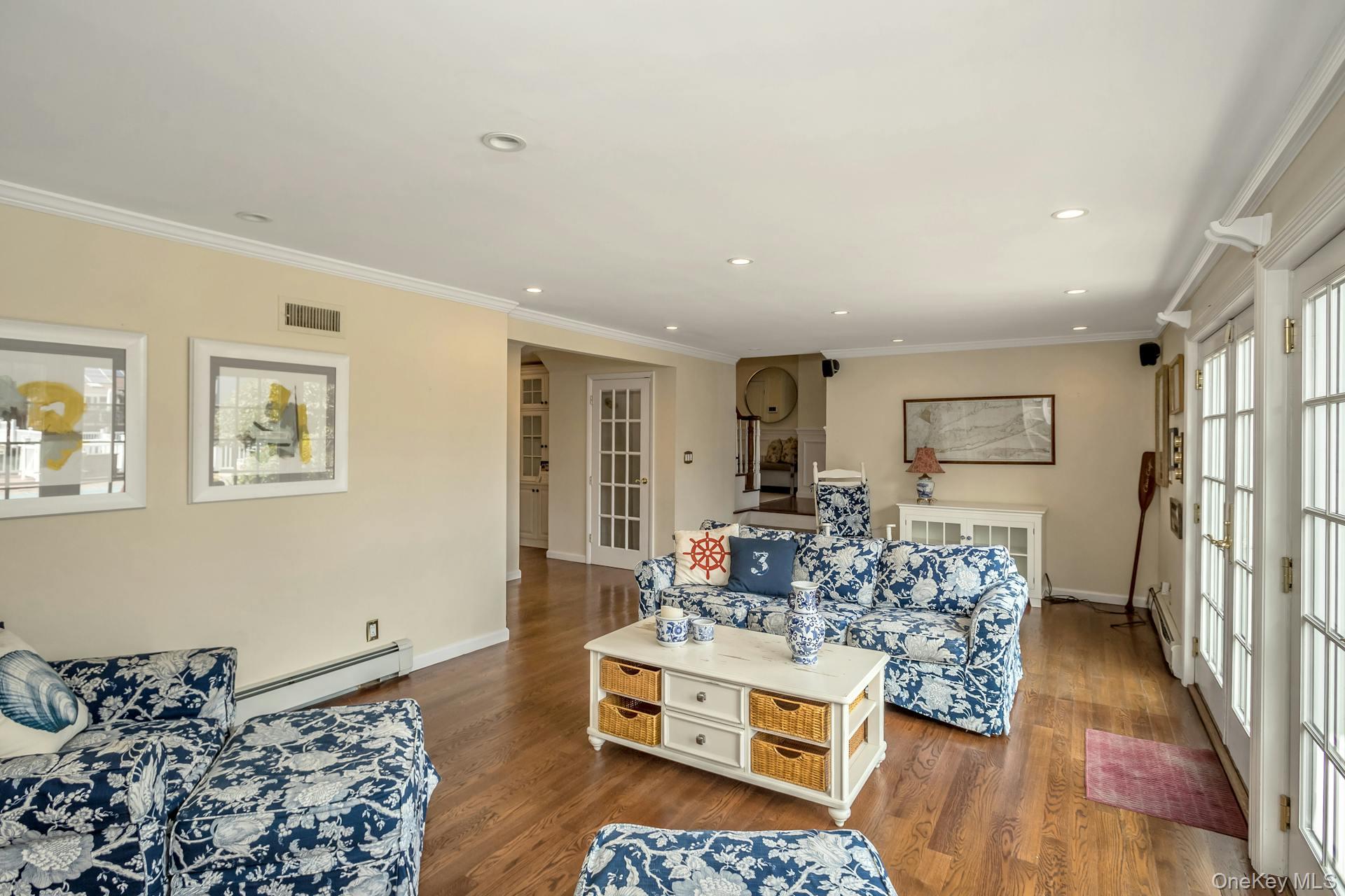 1402 Bay Boulevard, Atlantic Beach, NY 11509