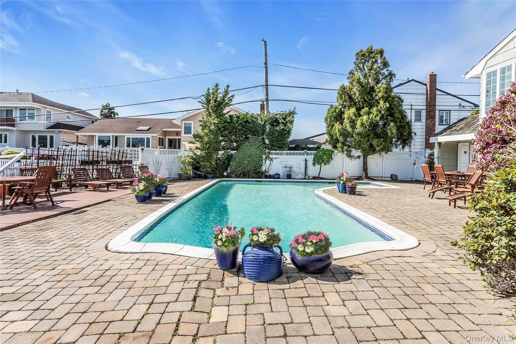 1402 Bay Boulevard, Atlantic Beach, NY 11509