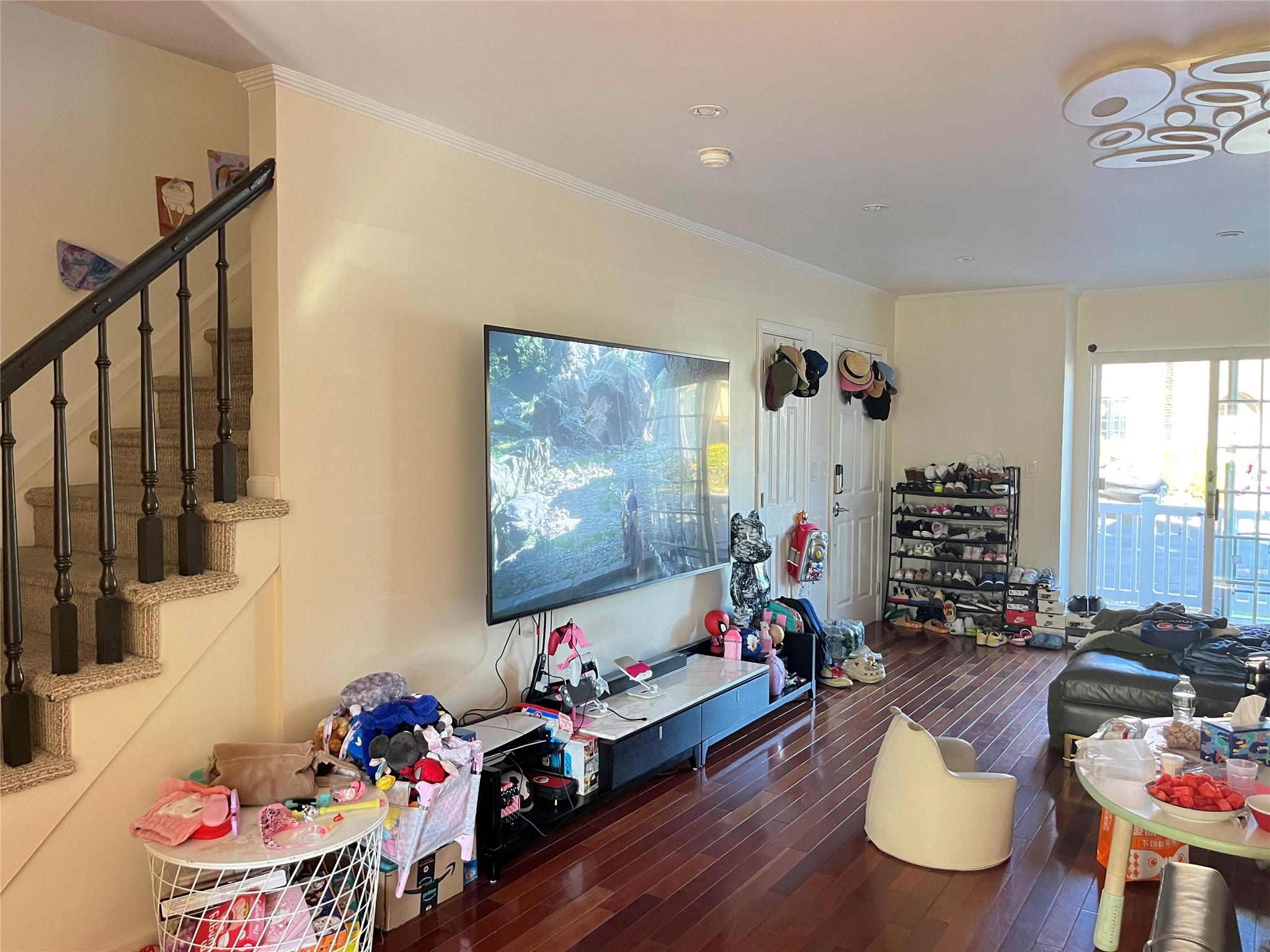 167-11 Powells Cove Blvd Boulevard # 27, Whitestone, NY 11357