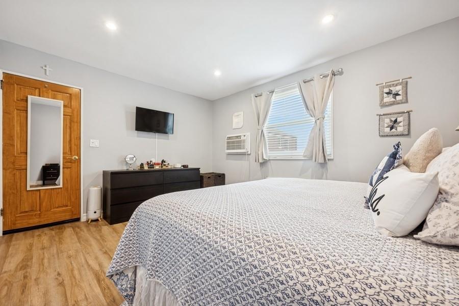 252-14 60th Avenue # # 568, Little Neck, NY 11362