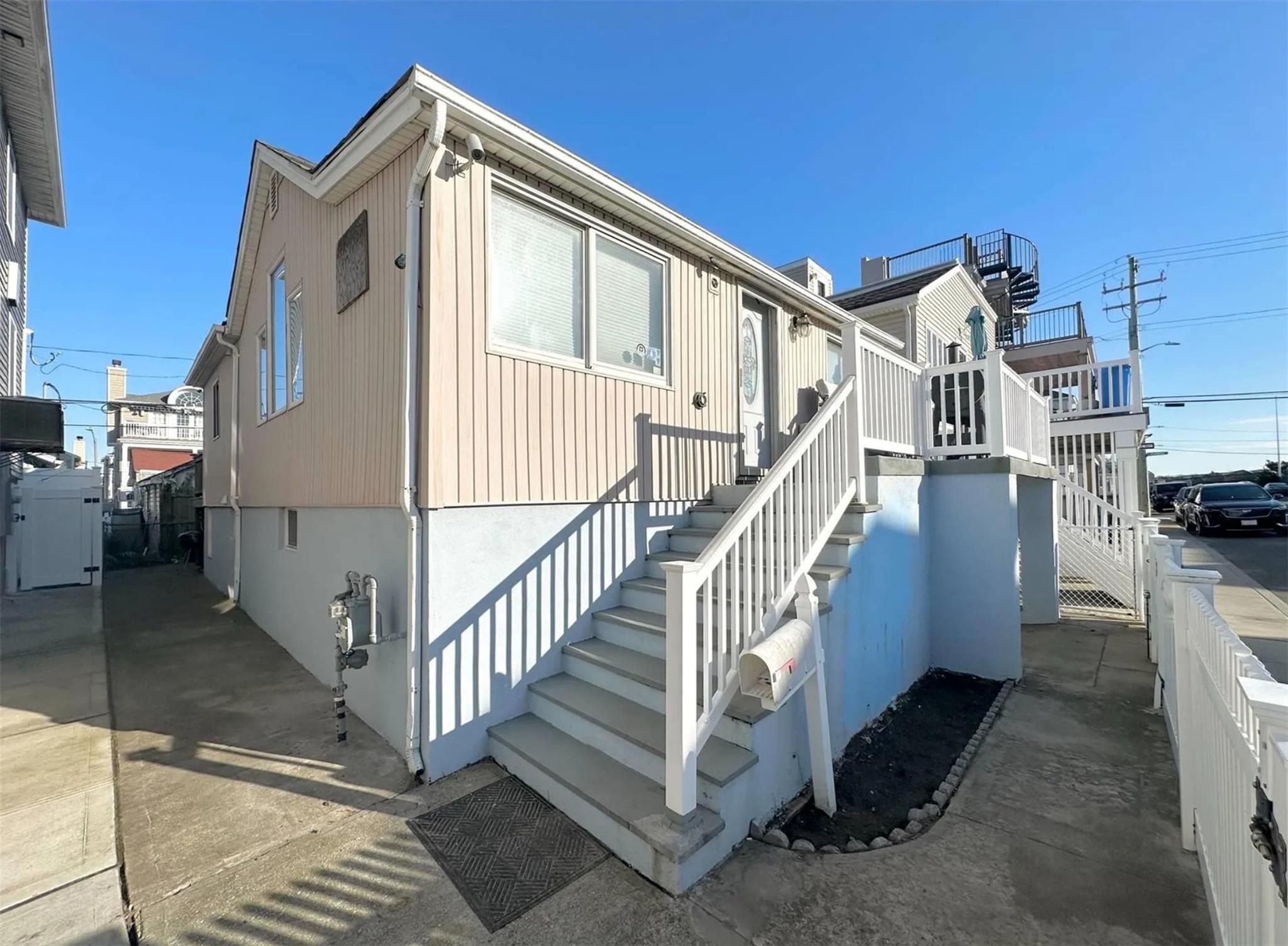 30 Delaware Avenue, Long Beach, NY 11561