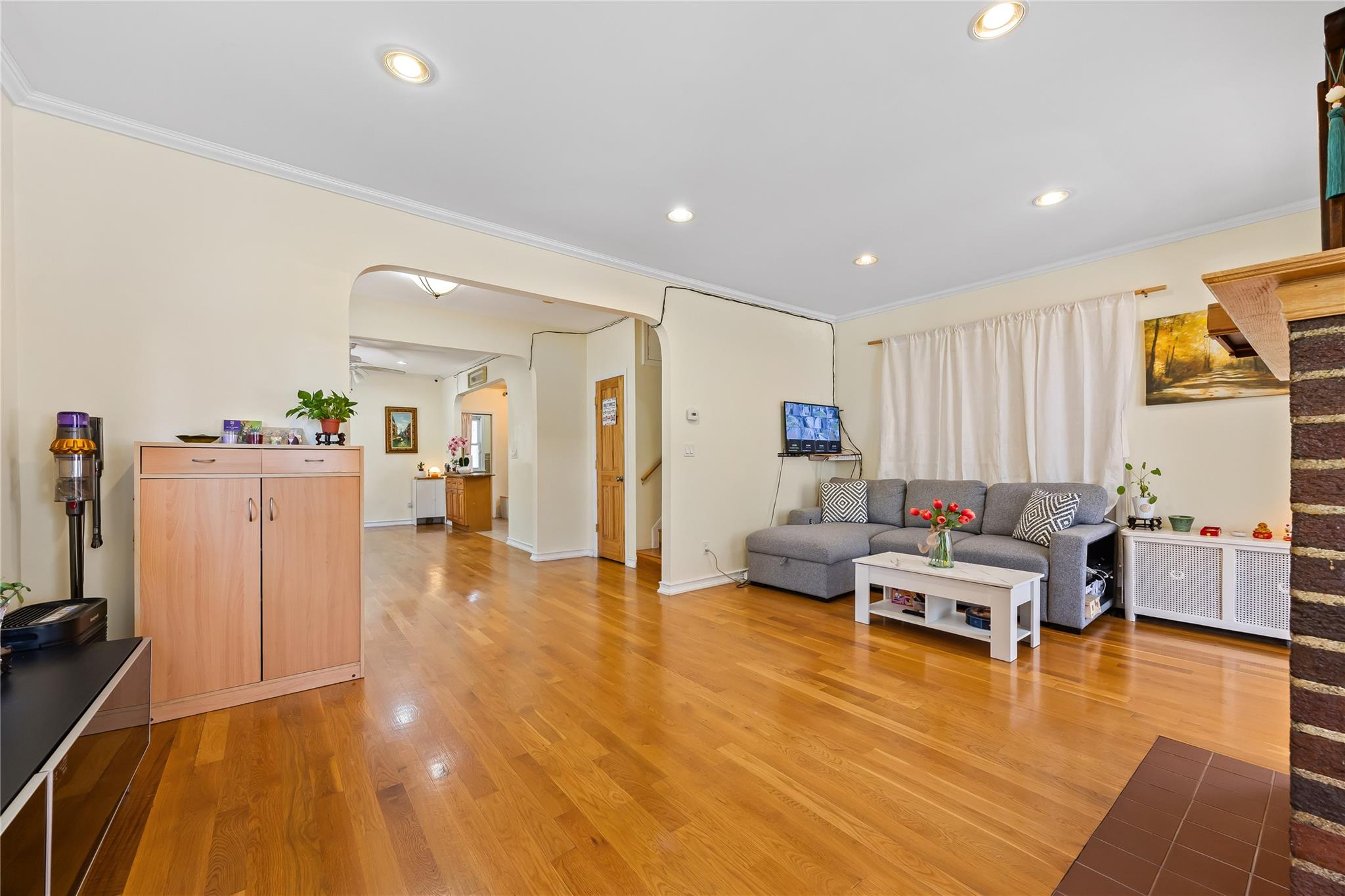 47-18 163 Street, Flushing, NY 11358