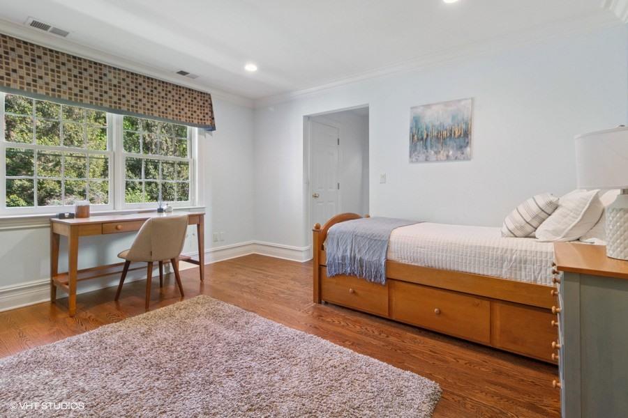 16 Johnson Place, Rye, NY 10580