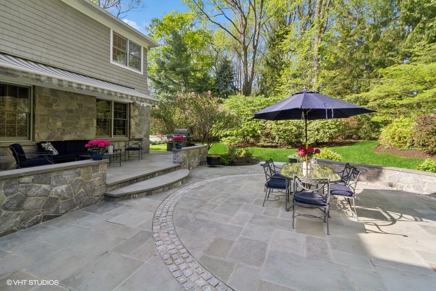 16 Johnson Place, Rye, NY 10580