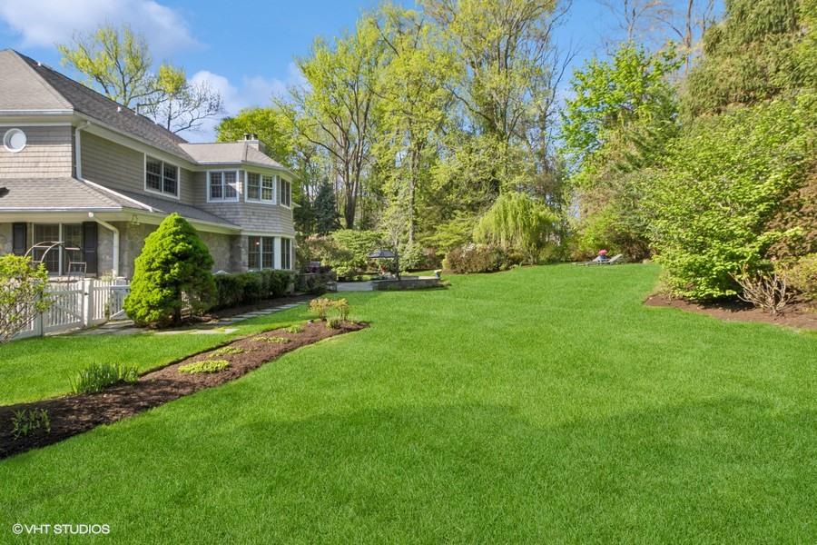 16 Johnson Place, Rye, NY 10580