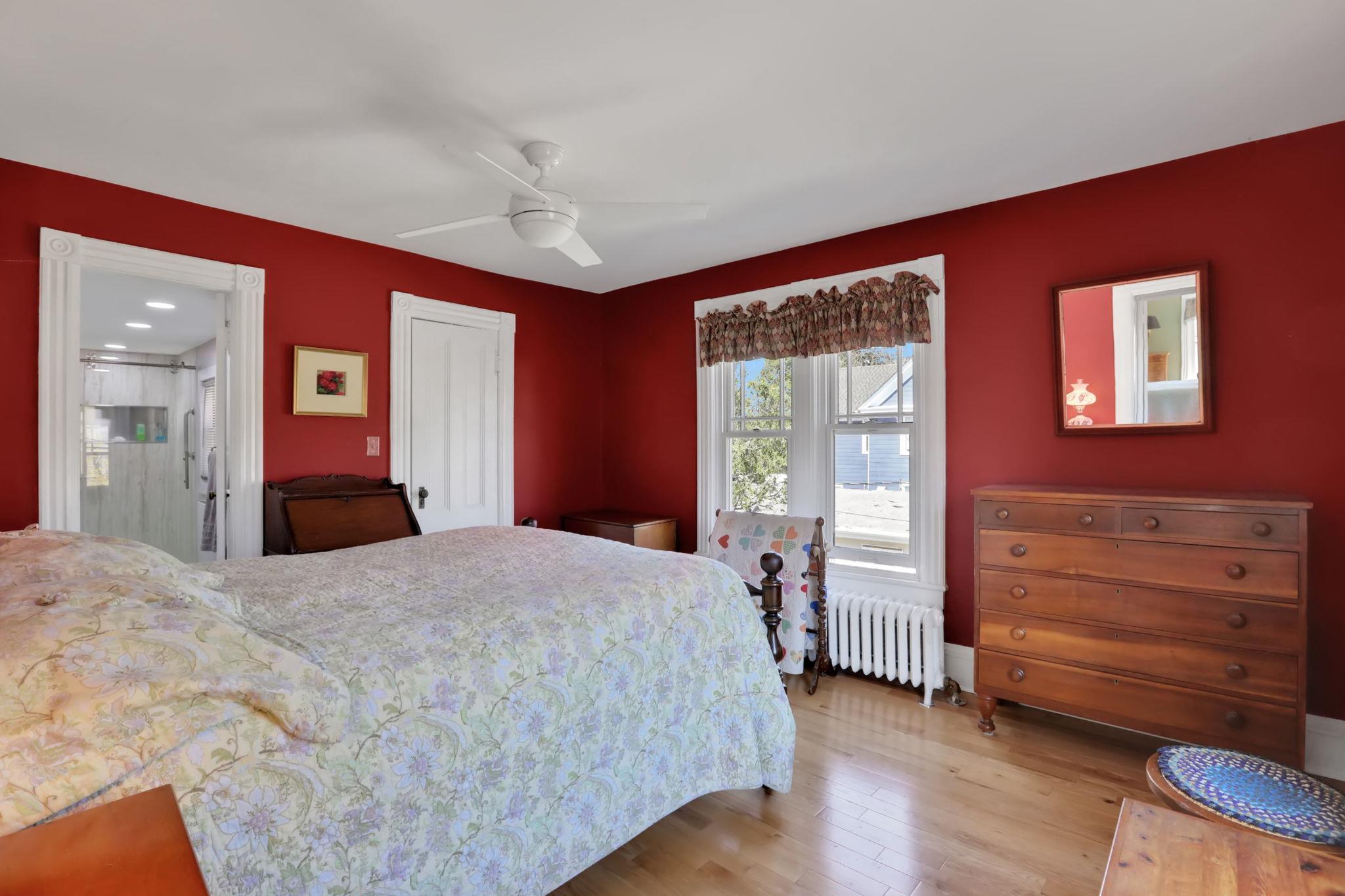 181 Washington Avenue, Kingston, NY 12401