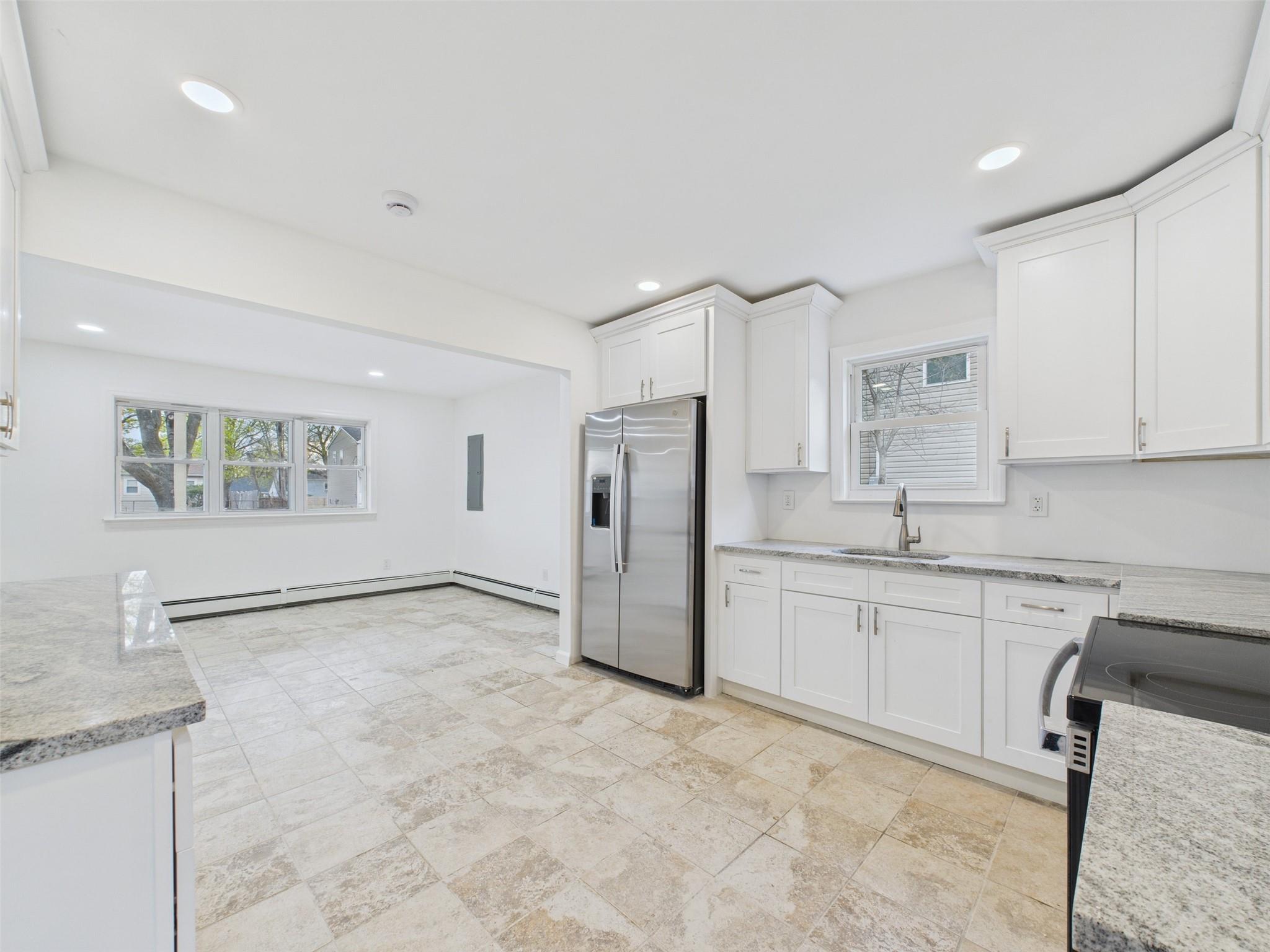 613 Bourdois Avenue, Bellport, NY 11713