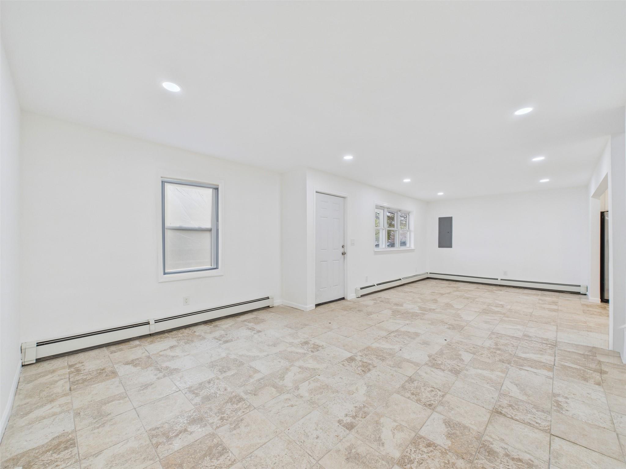 613 Bourdois Avenue, Bellport, NY 11713