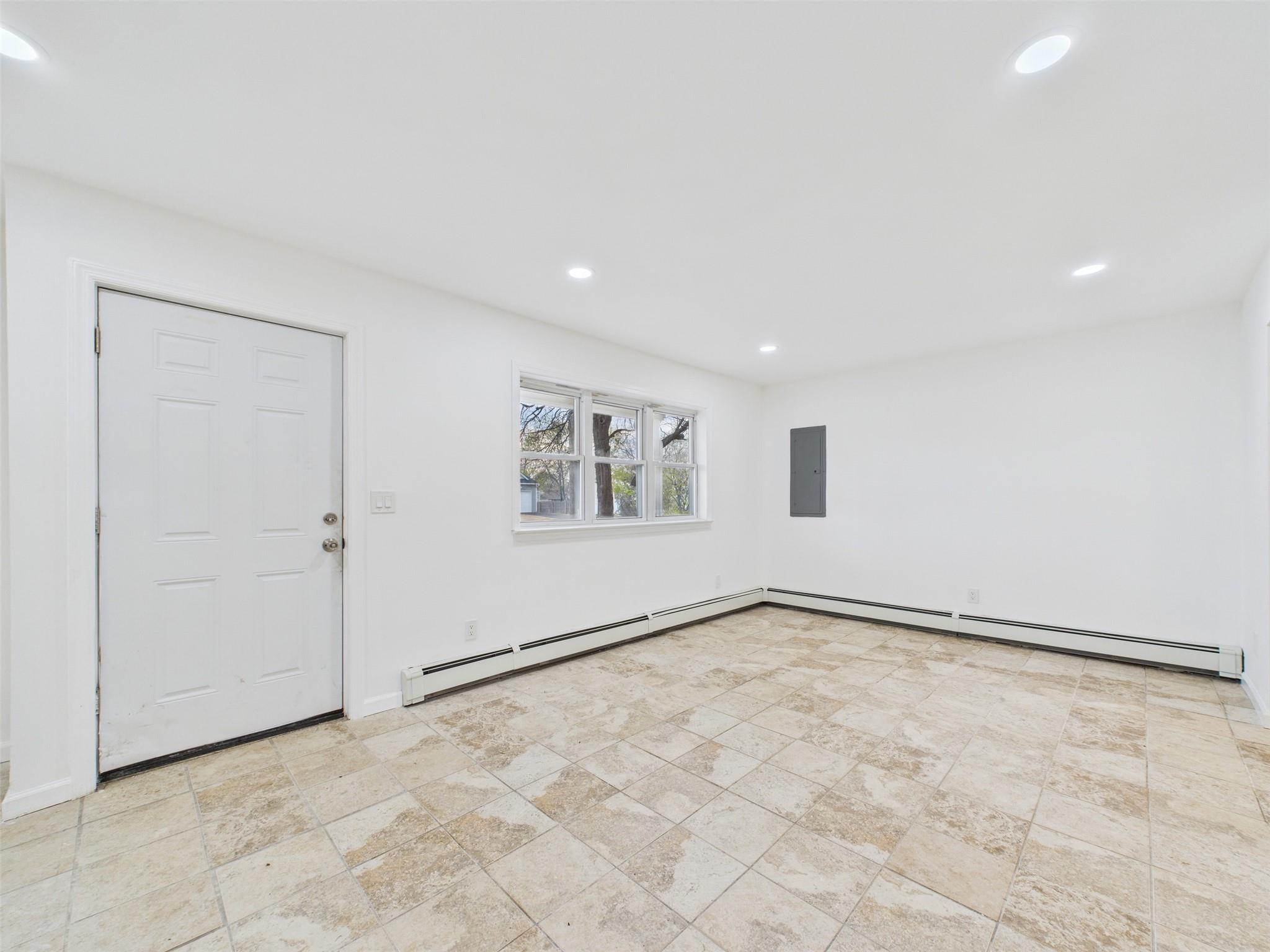 613 Bourdois Avenue, Bellport, NY 11713