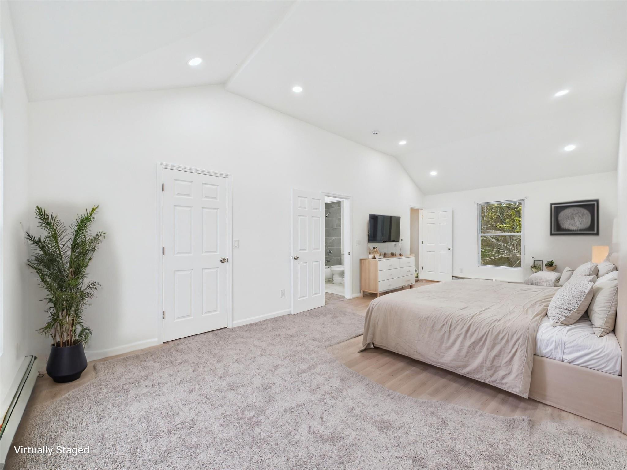 613 Bourdois Avenue, Bellport, NY 11713