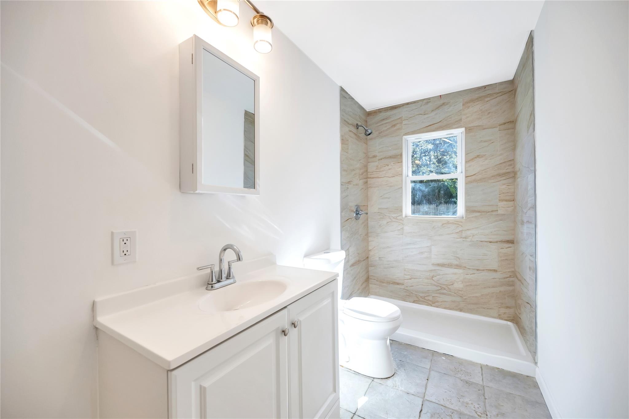 613 Bourdois Avenue, Bellport, NY 11713