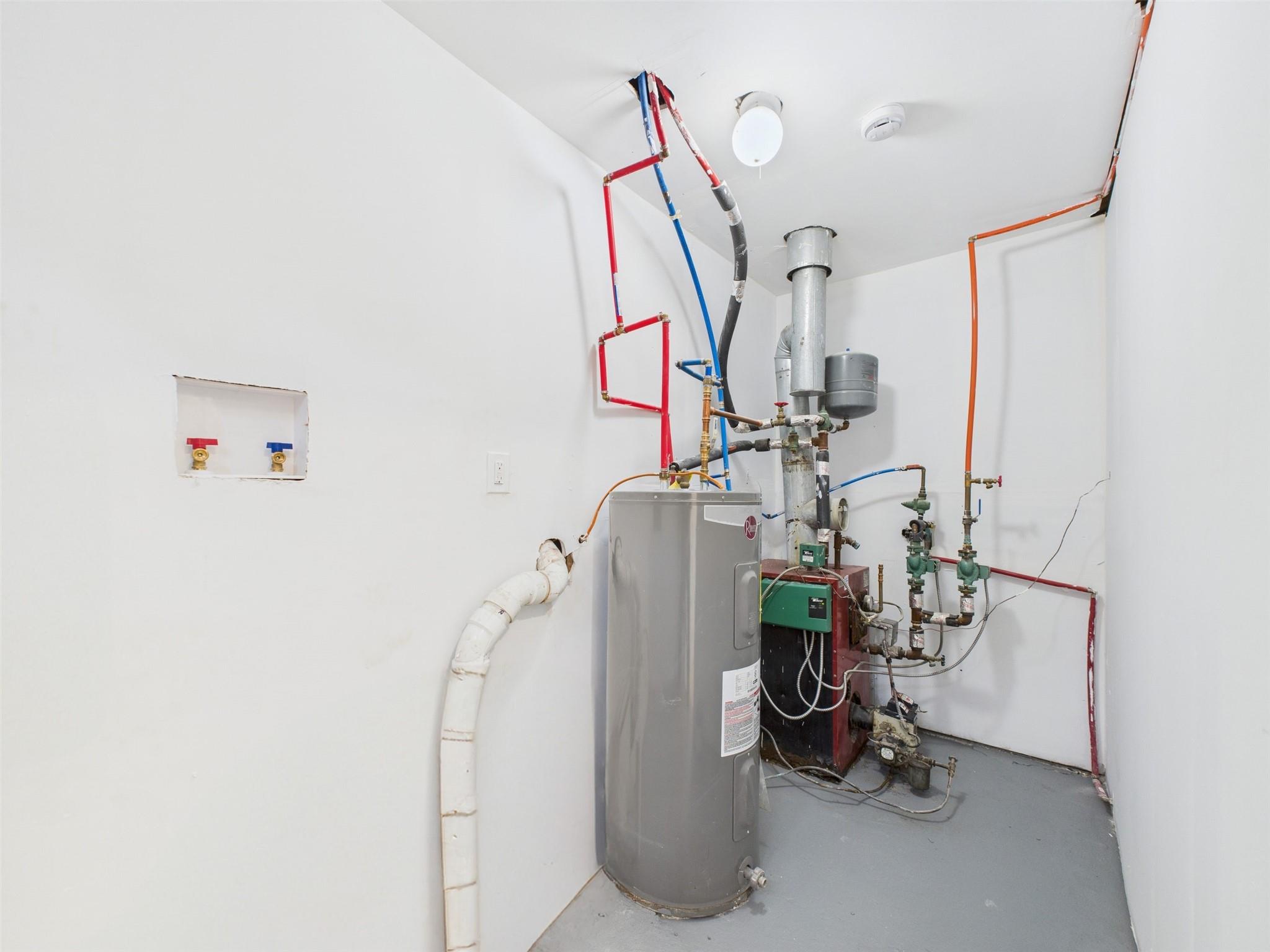 613 Bourdois Avenue, Bellport, NY 11713