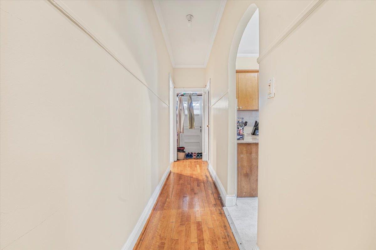 720 E 231st Street, Bronx, NY 10466