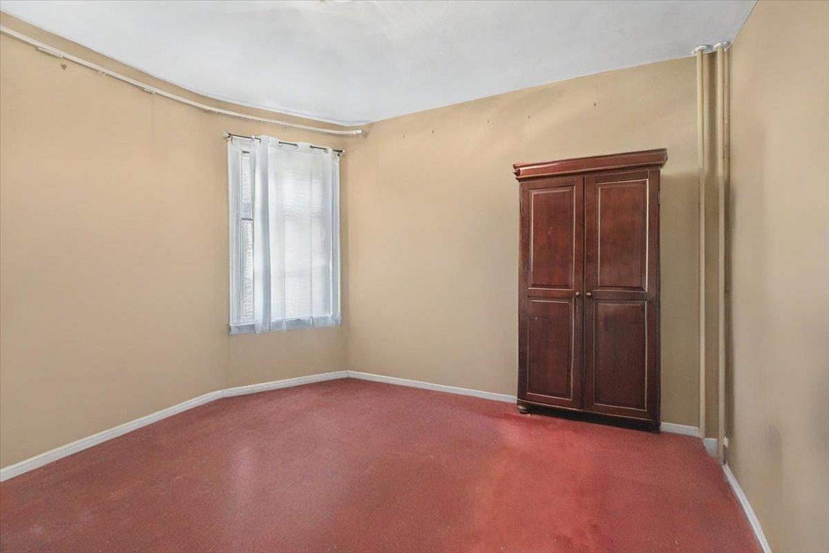 720 E 231st Street, Bronx, NY 10466