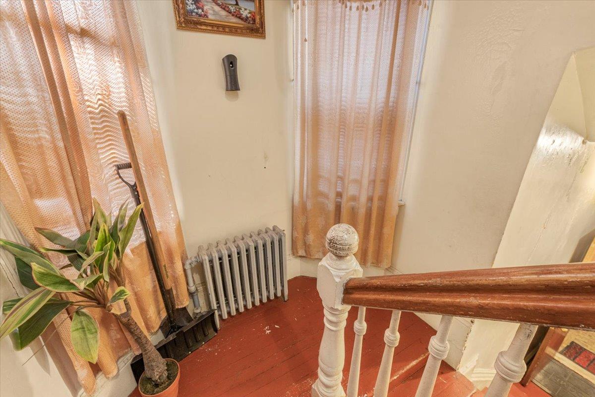 720 E 231st Street, Bronx, NY 10466