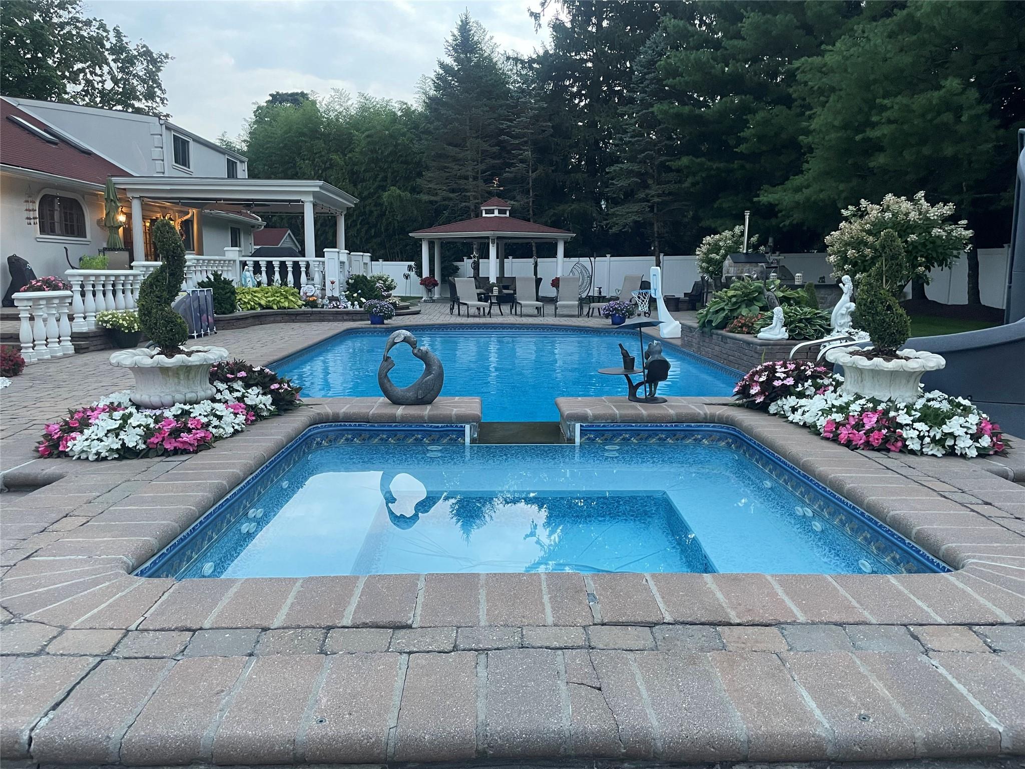 35 Palmer Lane, Thornwood, NY 10594