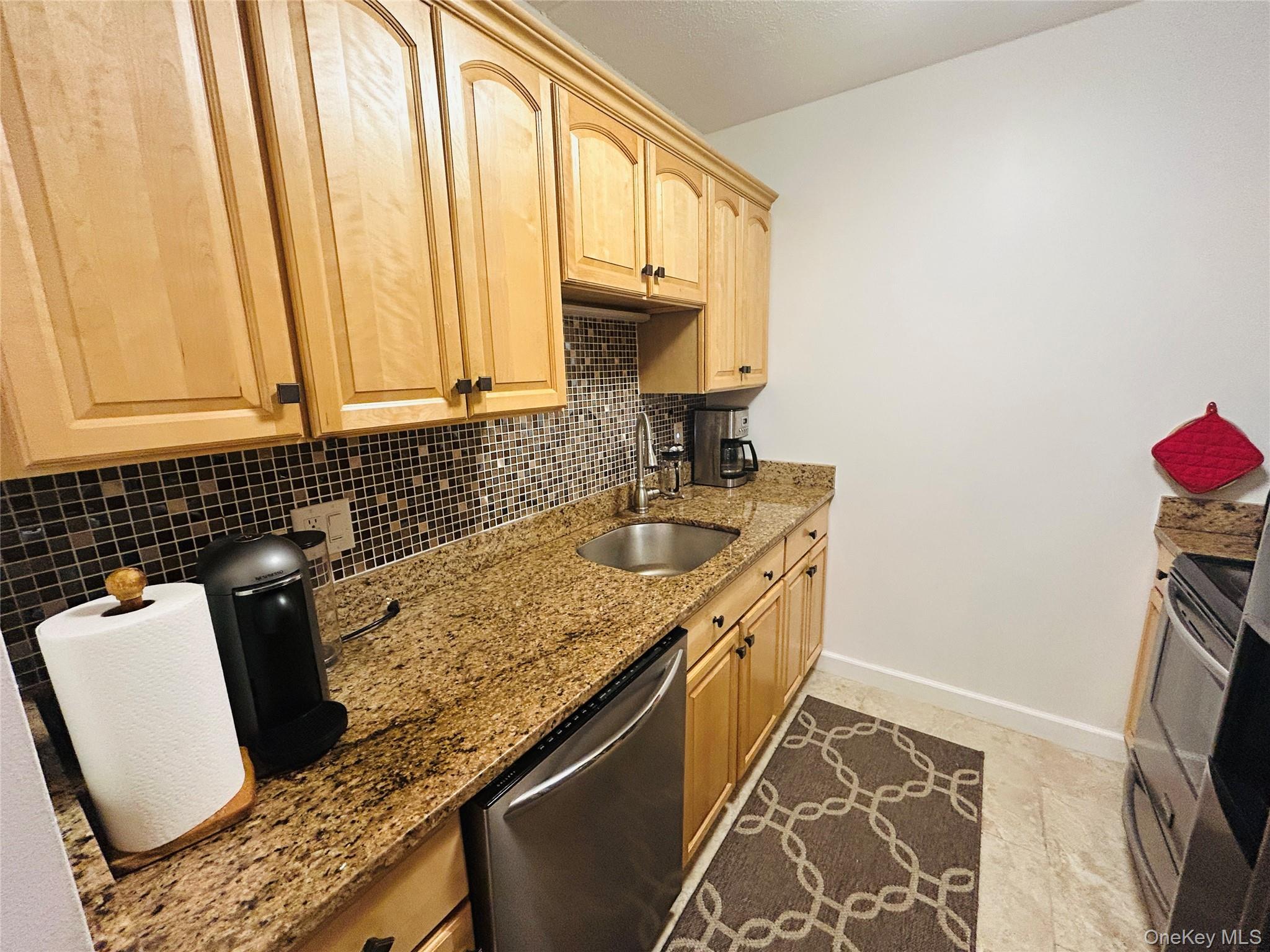 136 Beach 117th Street # 410, Rockaway Park, NY 11694