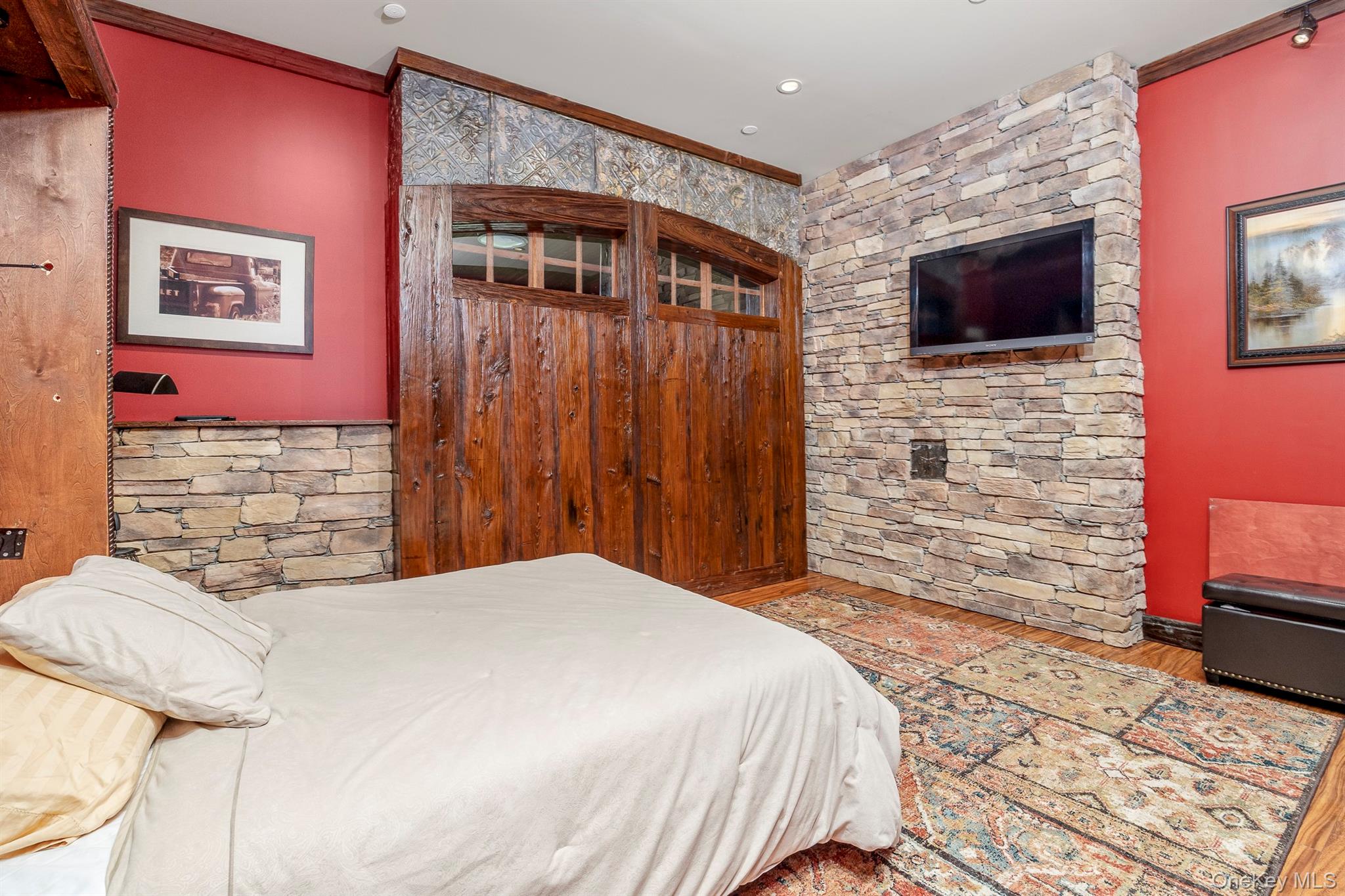 165 Drake Road, Pleasant Valley, NY 12569