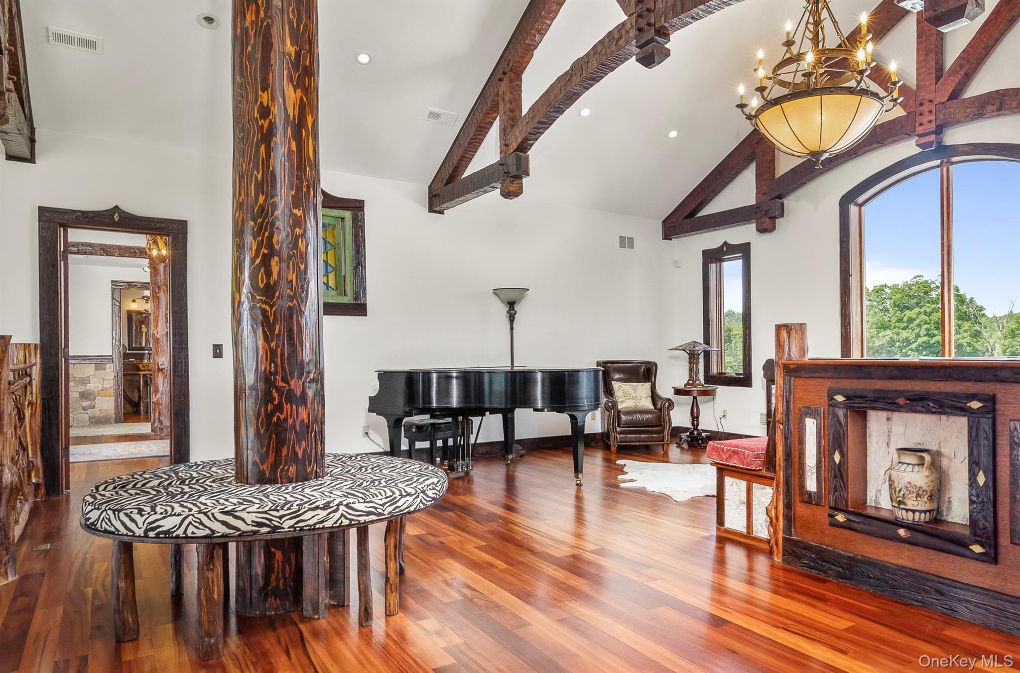 165 Drake Road, Pleasant Valley, NY 12569