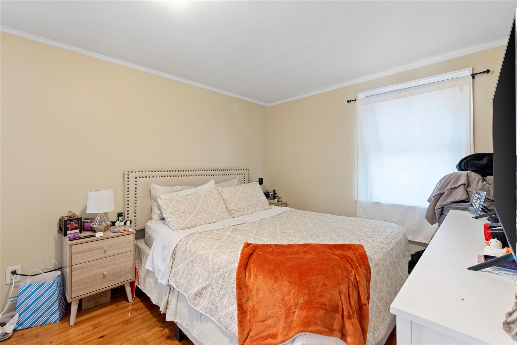 487 Emerson Place, Valley Stream, NY 11580