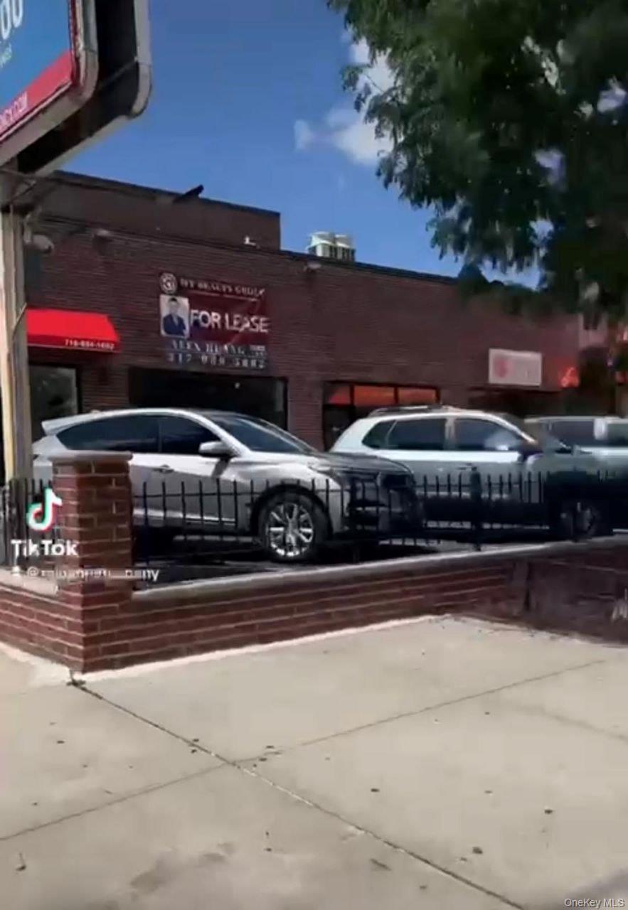 3552 E Tremont Avenue # 4, Bronx, NY 10465