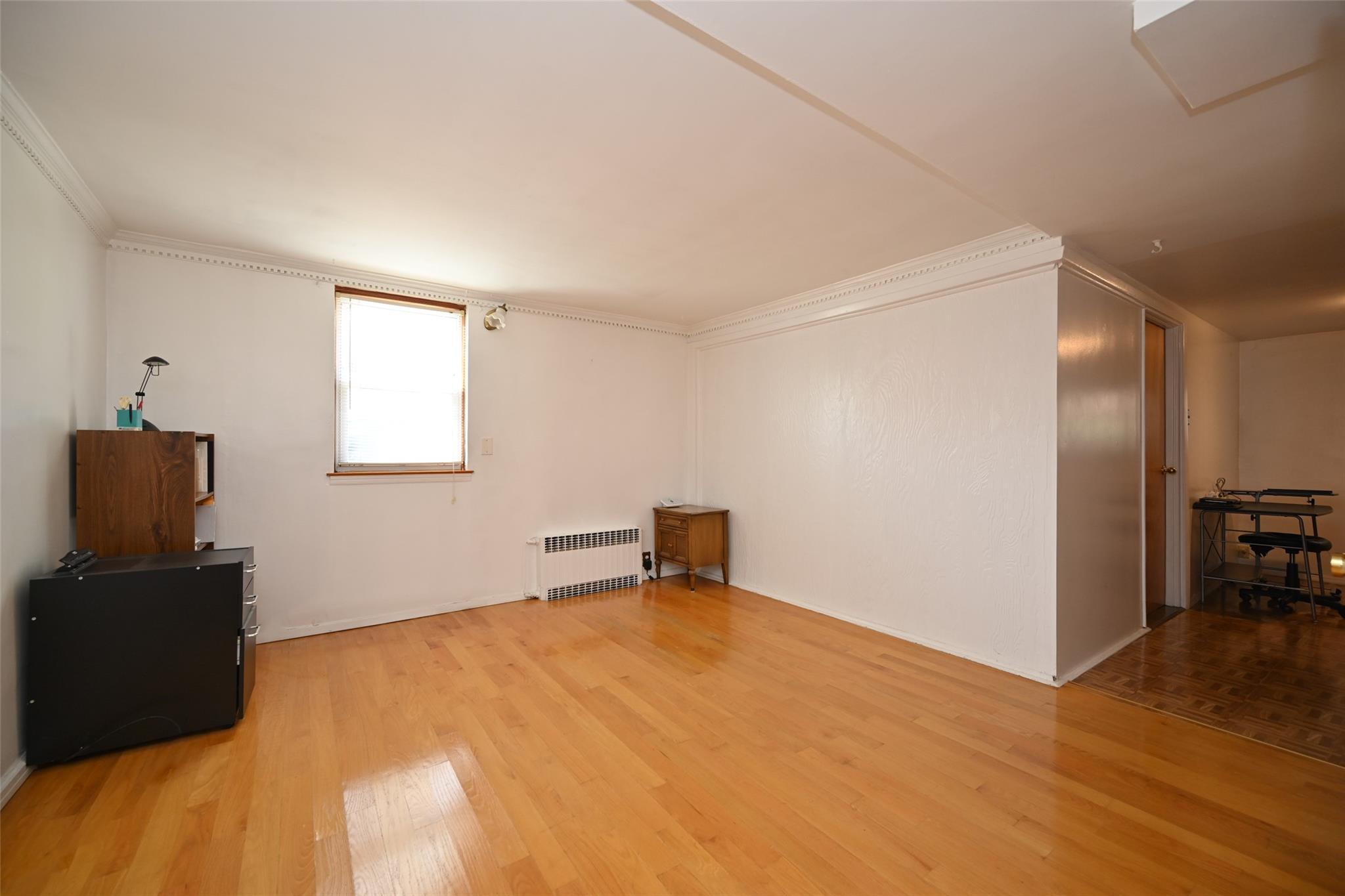 1918 Utopia Parkway, Whitestone, NY 11357