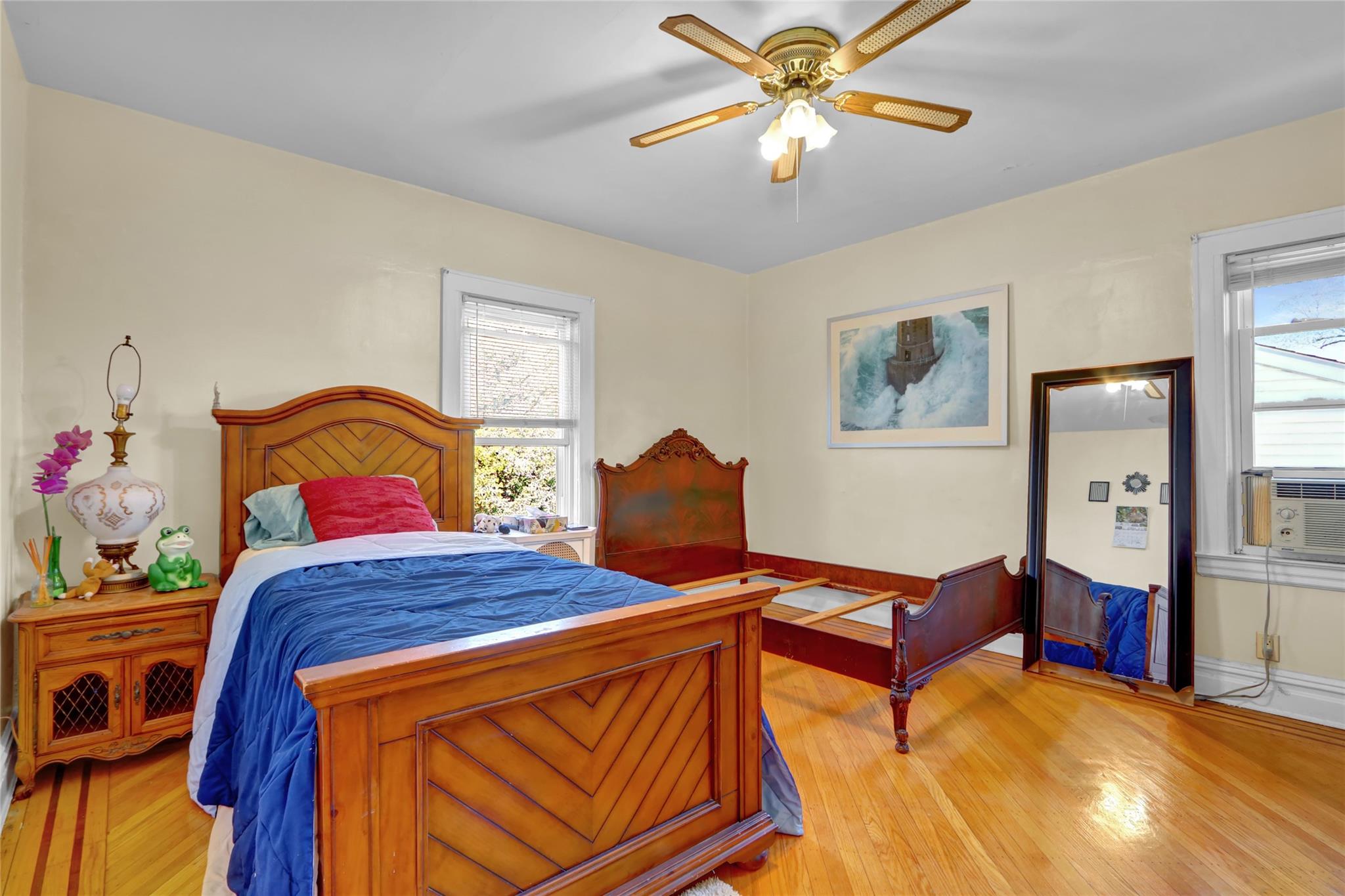 273 E Beverly Parkway, Valley Stream, NY 11580