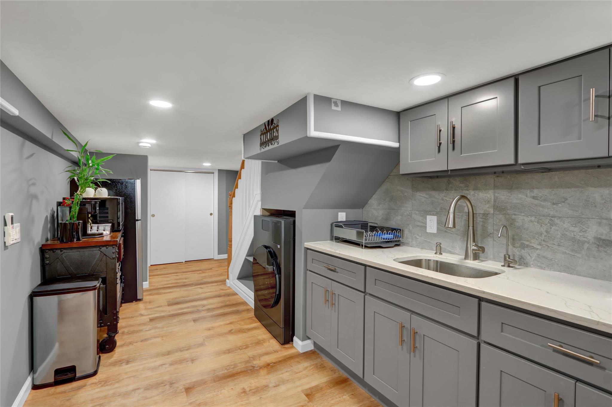 273 E Beverly Parkway, Valley Stream, NY 11580