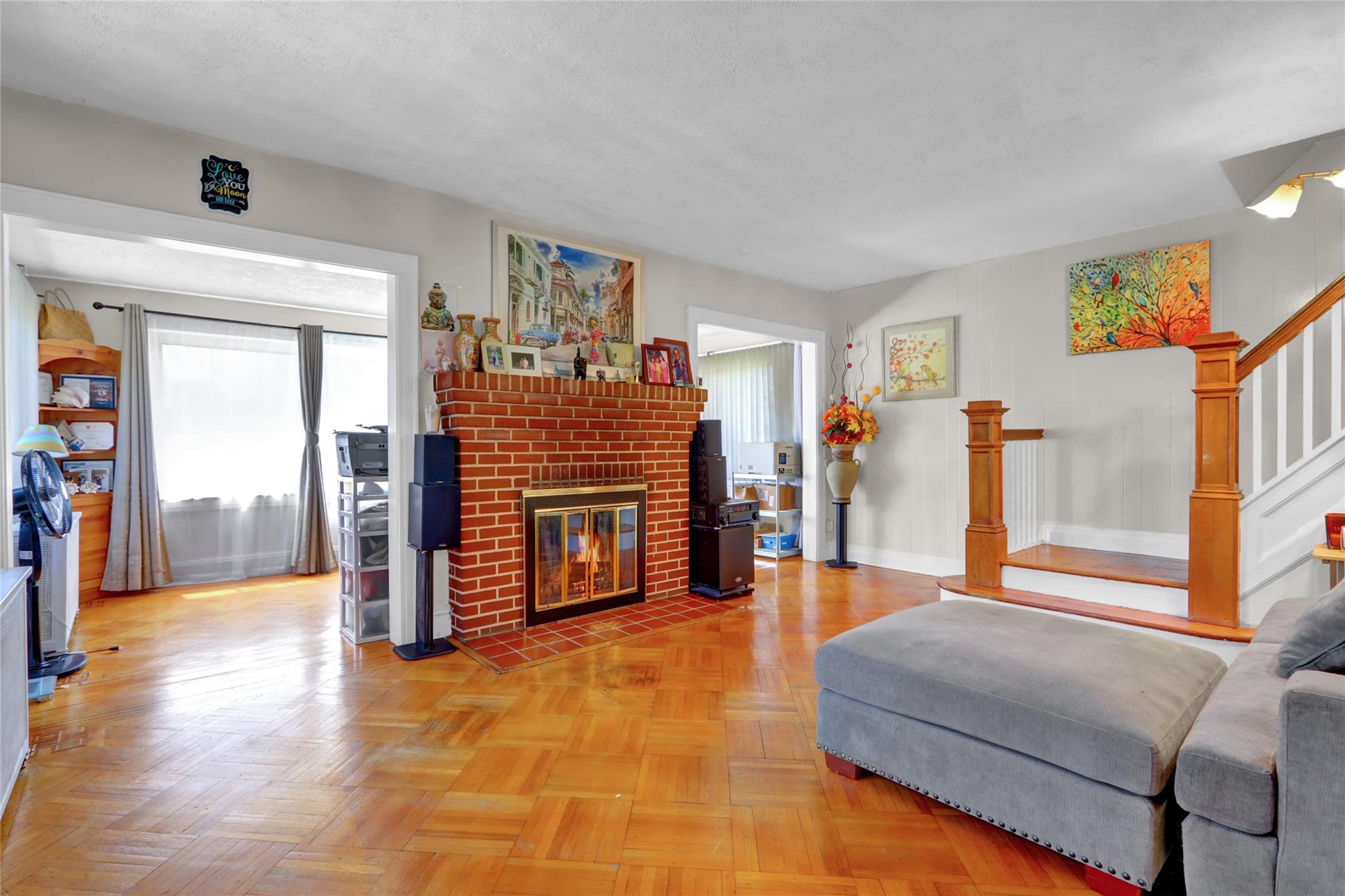 273 E Beverly Parkway, Valley Stream, NY 11580