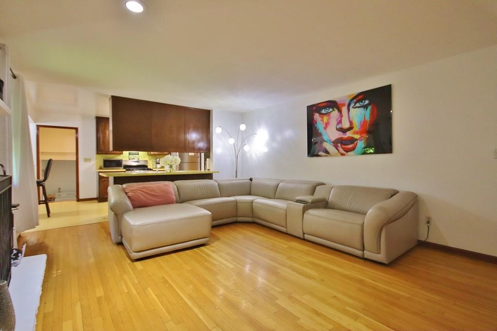 85 Old Phillips Hill Road, New City, NY 10956