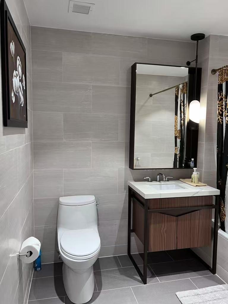133-27 39th Avenue # 8*, Flushing, NY 11354