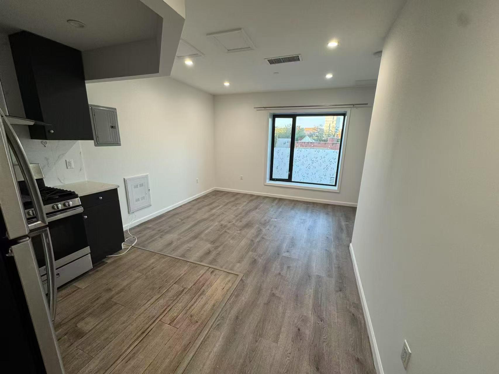 42-08 Bowne Street # 2A, Flushing, NY 11355