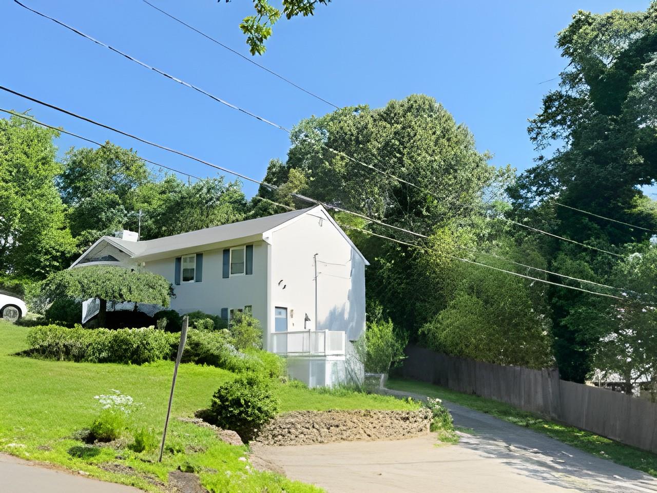 60 Aloma Road, Rocky Point, NY 11778