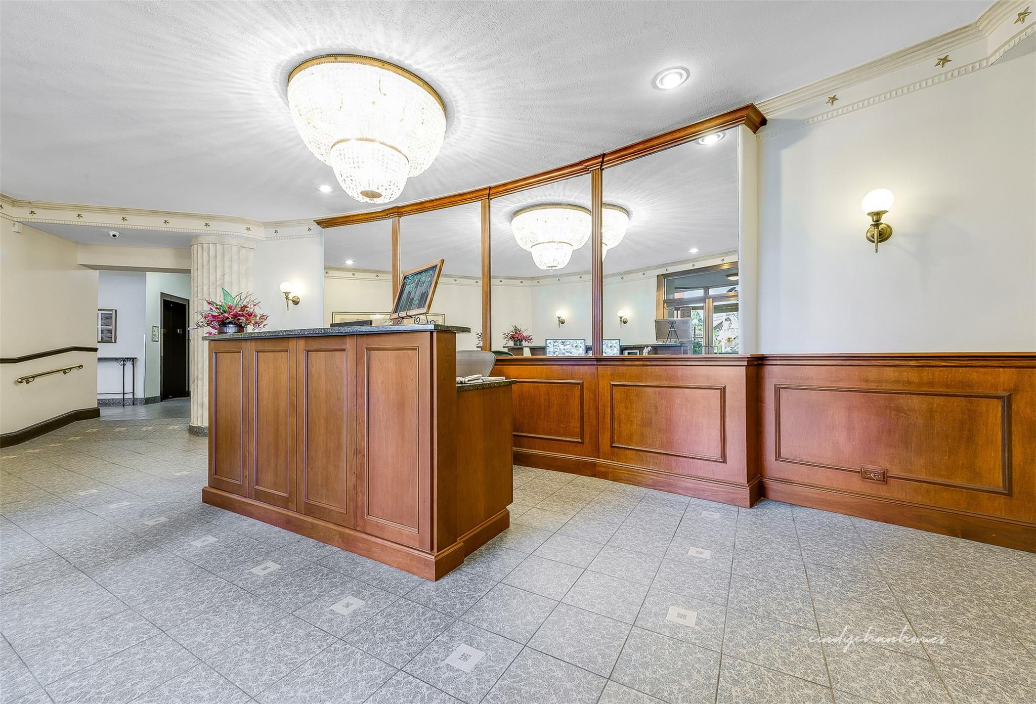69-60 108th Street # 518, Forest Hills, NY 11375