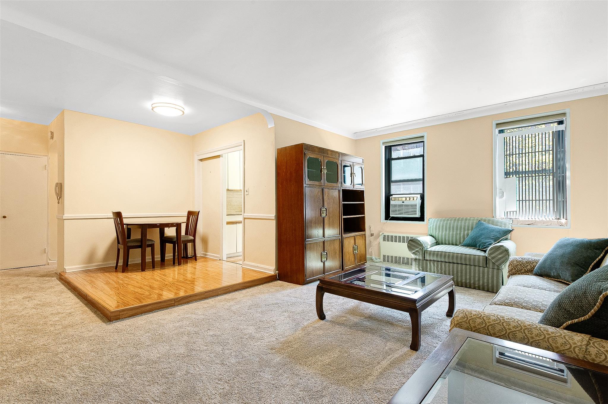 69-60 108th Street # 518, Forest Hills, NY 11375