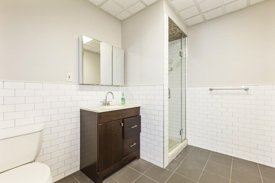 19-50 Steinway Street, Astoria, NY 11105