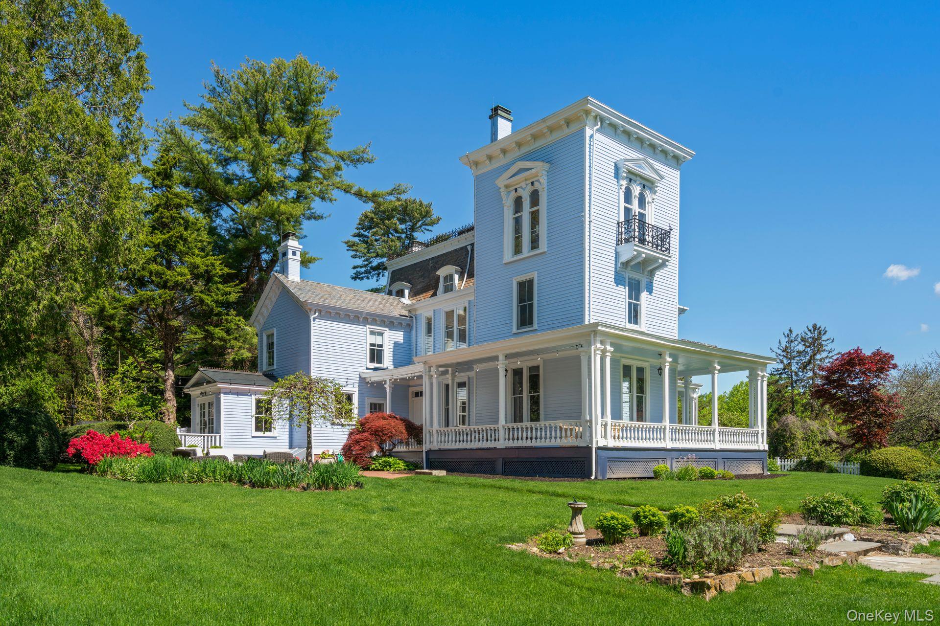 381 W Neck Road, Lloyd Harbor, NY 11743