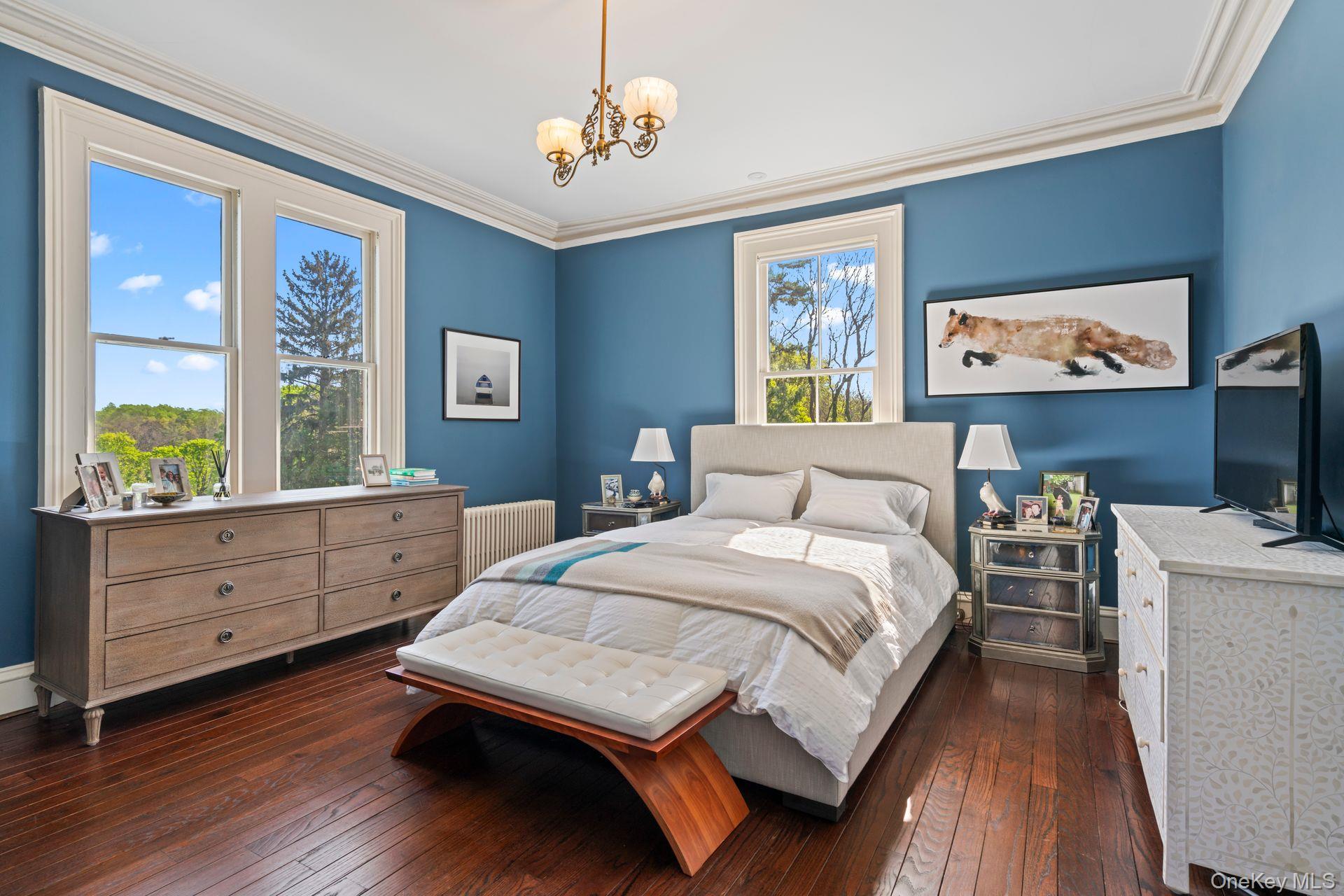 381 W Neck Road, Lloyd Harbor, NY 11743