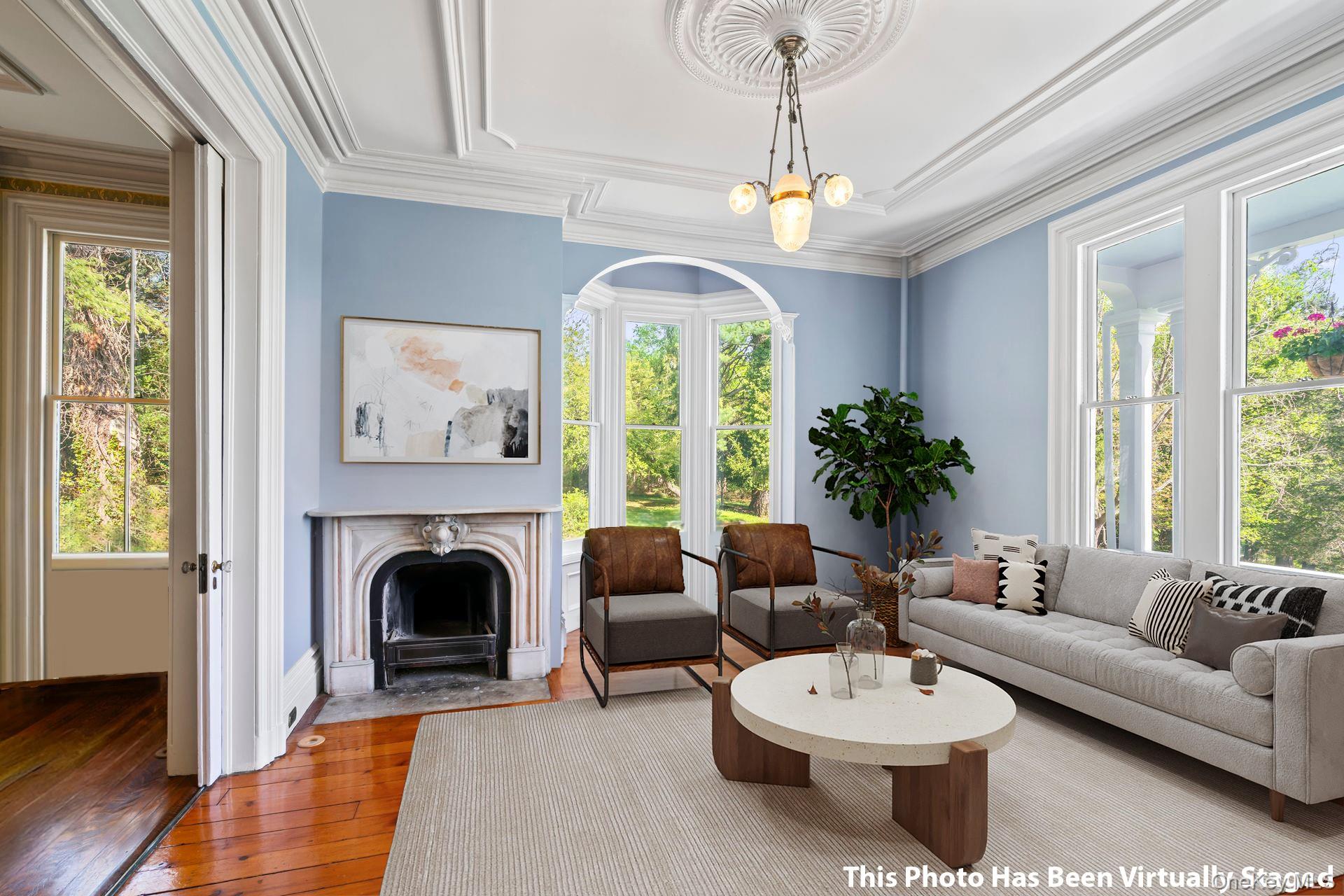 381 W Neck Road, Lloyd Harbor, NY 11743