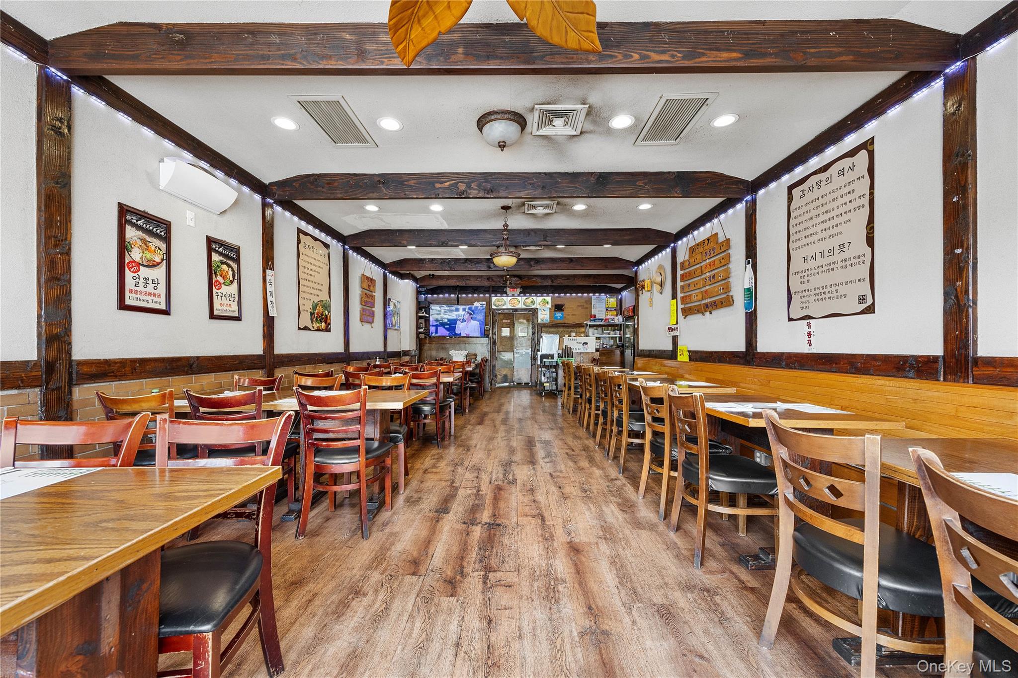 152-26/28 Northern Boulevard, Flushing, NY 11354