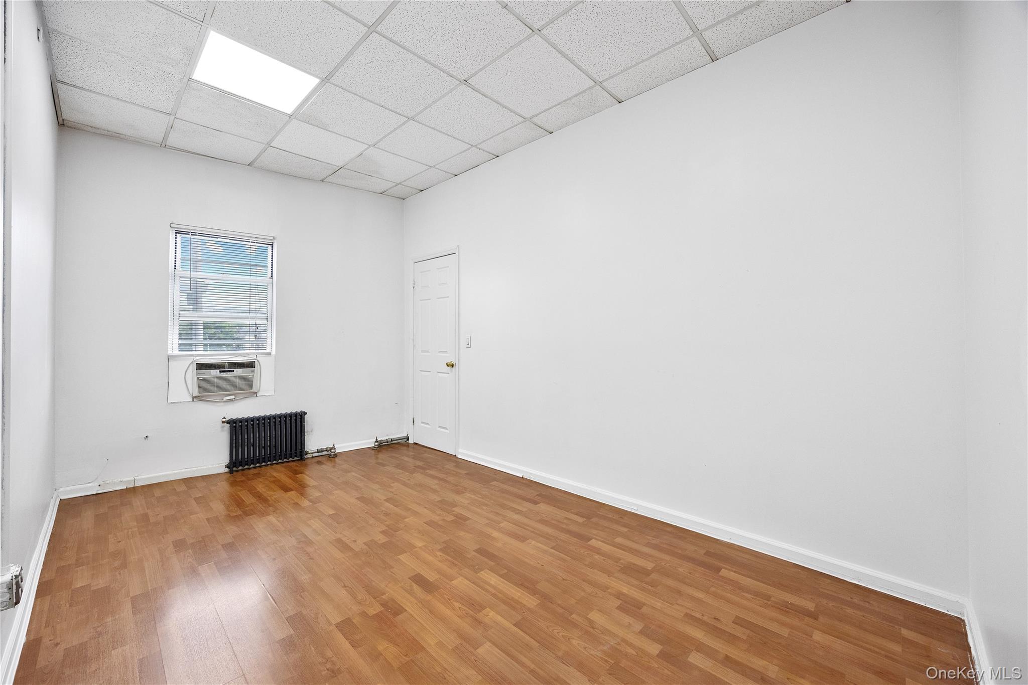 152-26/28 Northern Boulevard, Flushing, NY 11354