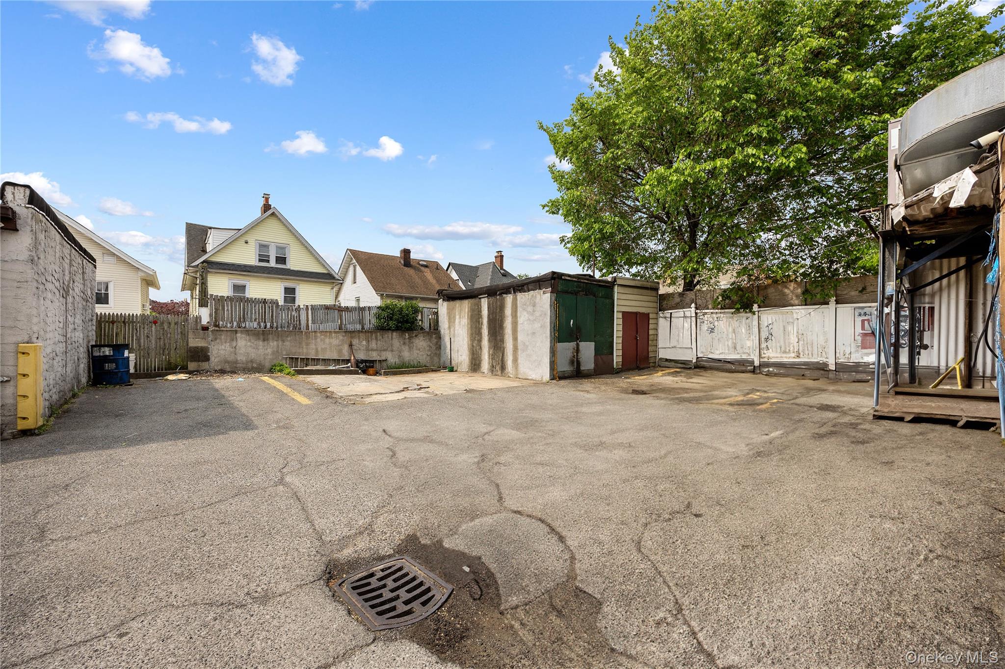 152-26/28 Northern Boulevard, Flushing, NY 11354