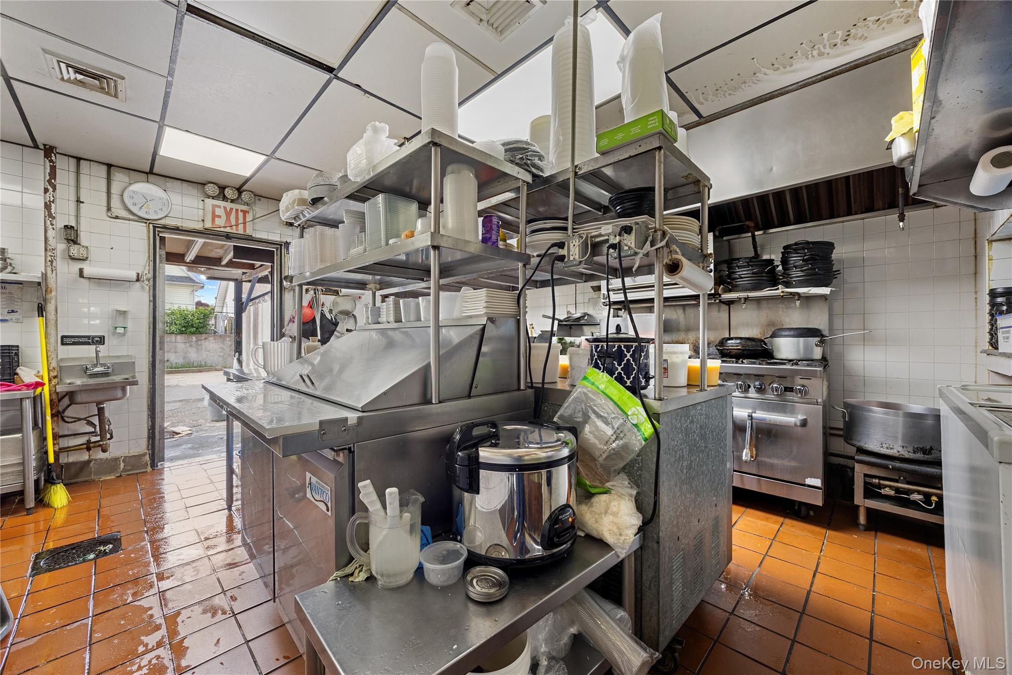 152-26/28 Northern Boulevard, Flushing, NY 11354